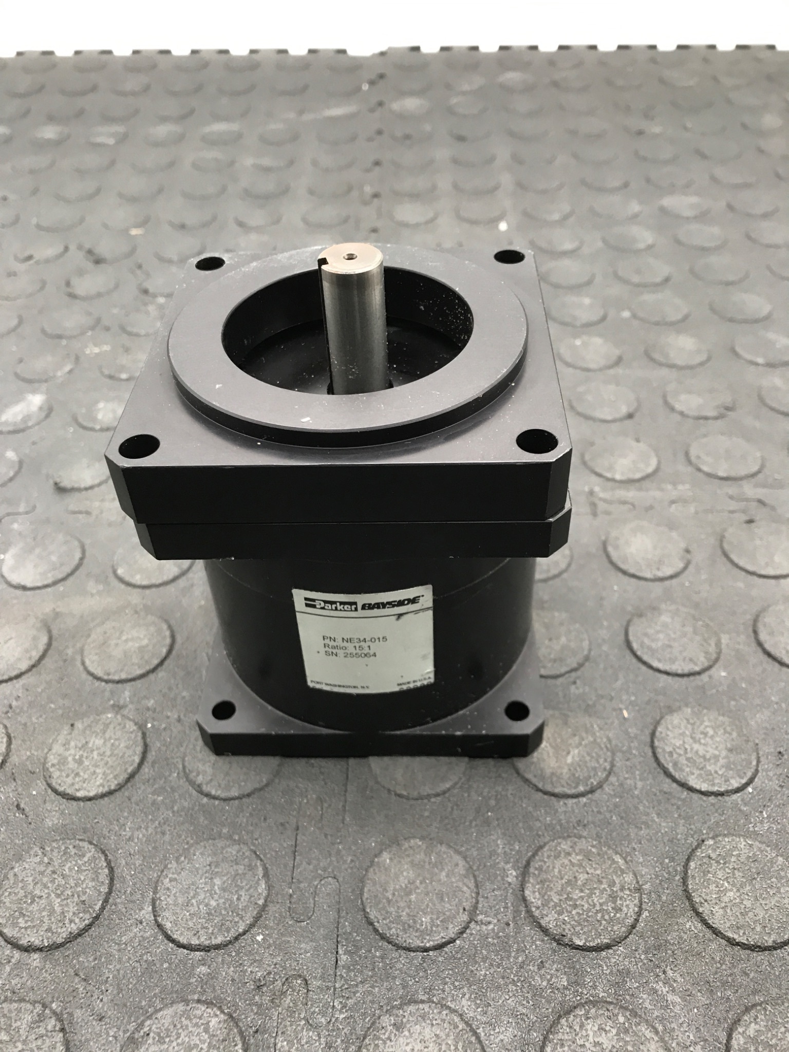 PARKER BAYSIDE NE34‑015 Inline Gearbox 15:1 Ratio USED 0