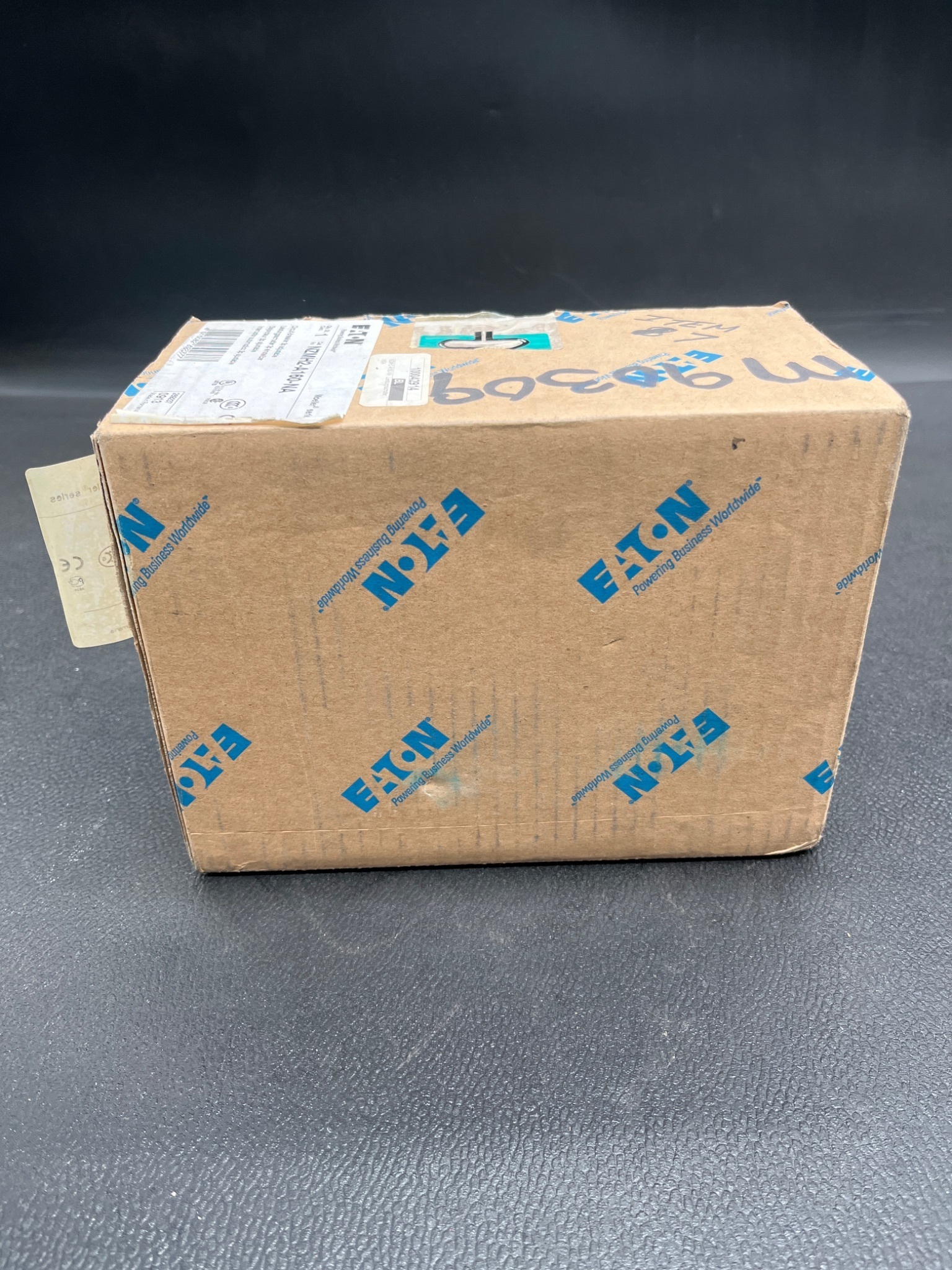 EATON NZMH2‑A160‑NA Molded Case Circuit Breaker 3‑Pole Adjustable NEW 3