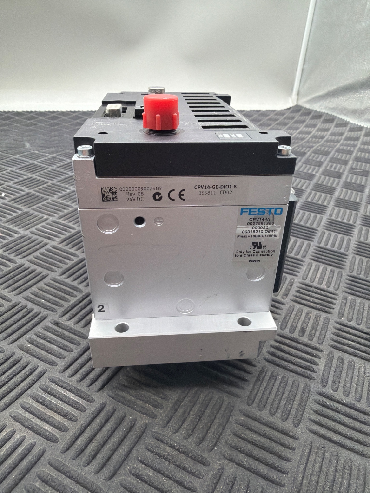 FESTO CPV14‑GE‑DIO1‑8 Valve Manifold 24V DC USED 2