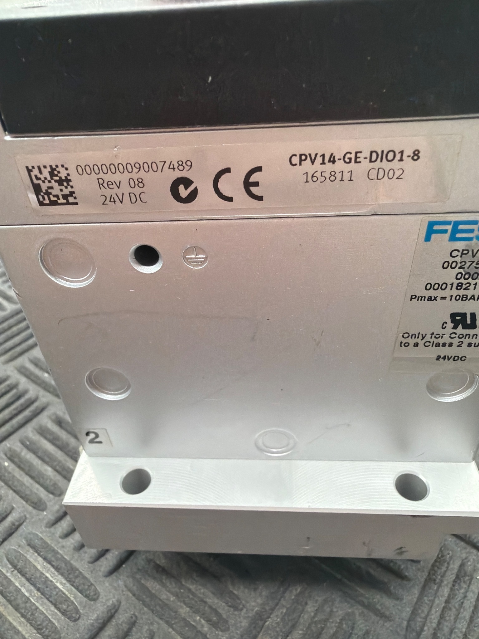 FESTO CPV14‑GE‑DIO1‑8 Valve Manifold 24V DC USED 3