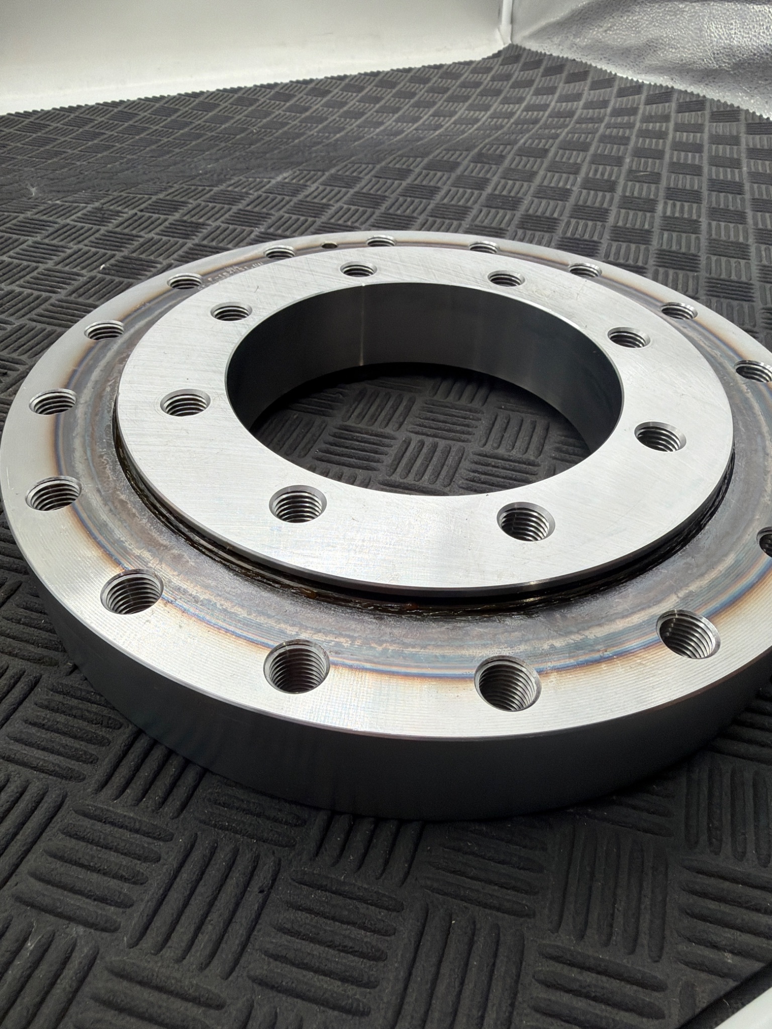 INA F‑154851.VU High‑Precision Slewing Ring Bearing USED 2