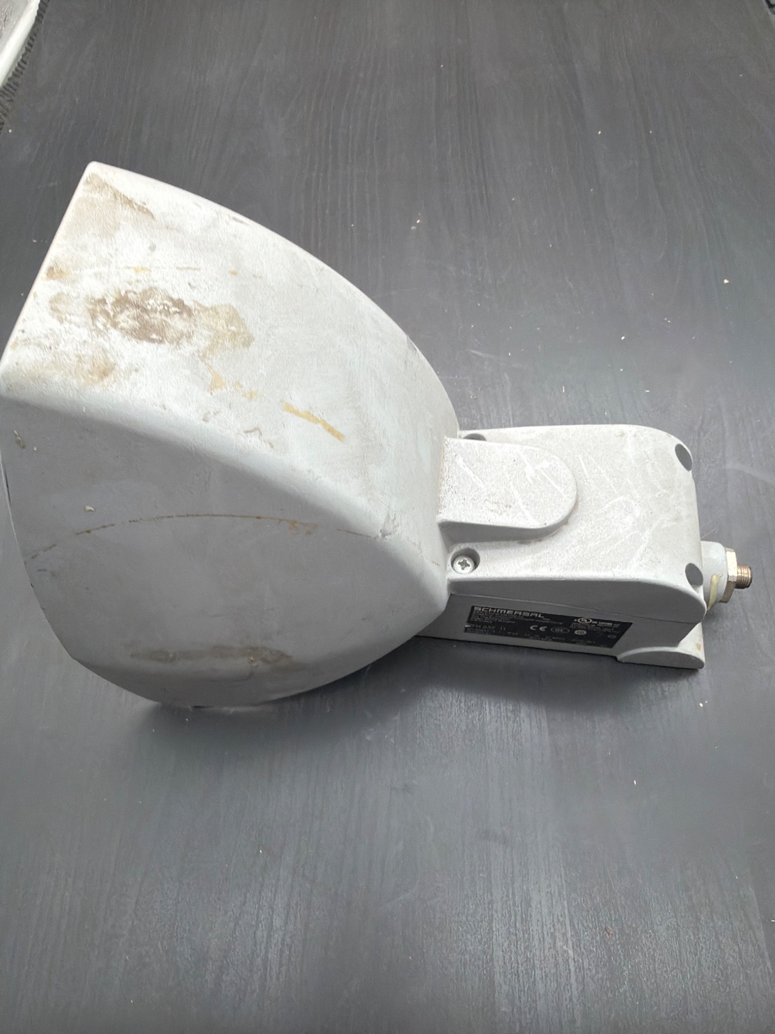 SCHMERSAL ZFH 232‑11 Safety Foot Switch USED 0
