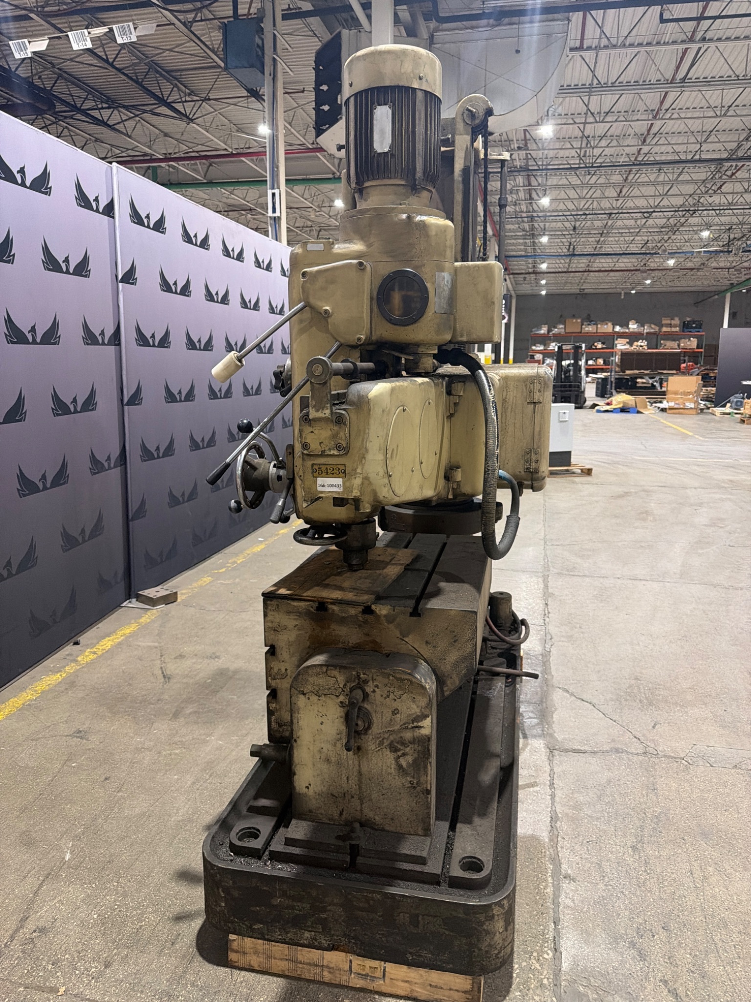 4′ X 13″ Ooya RE-1225H Radial Arm Drill With Box Table USED 6