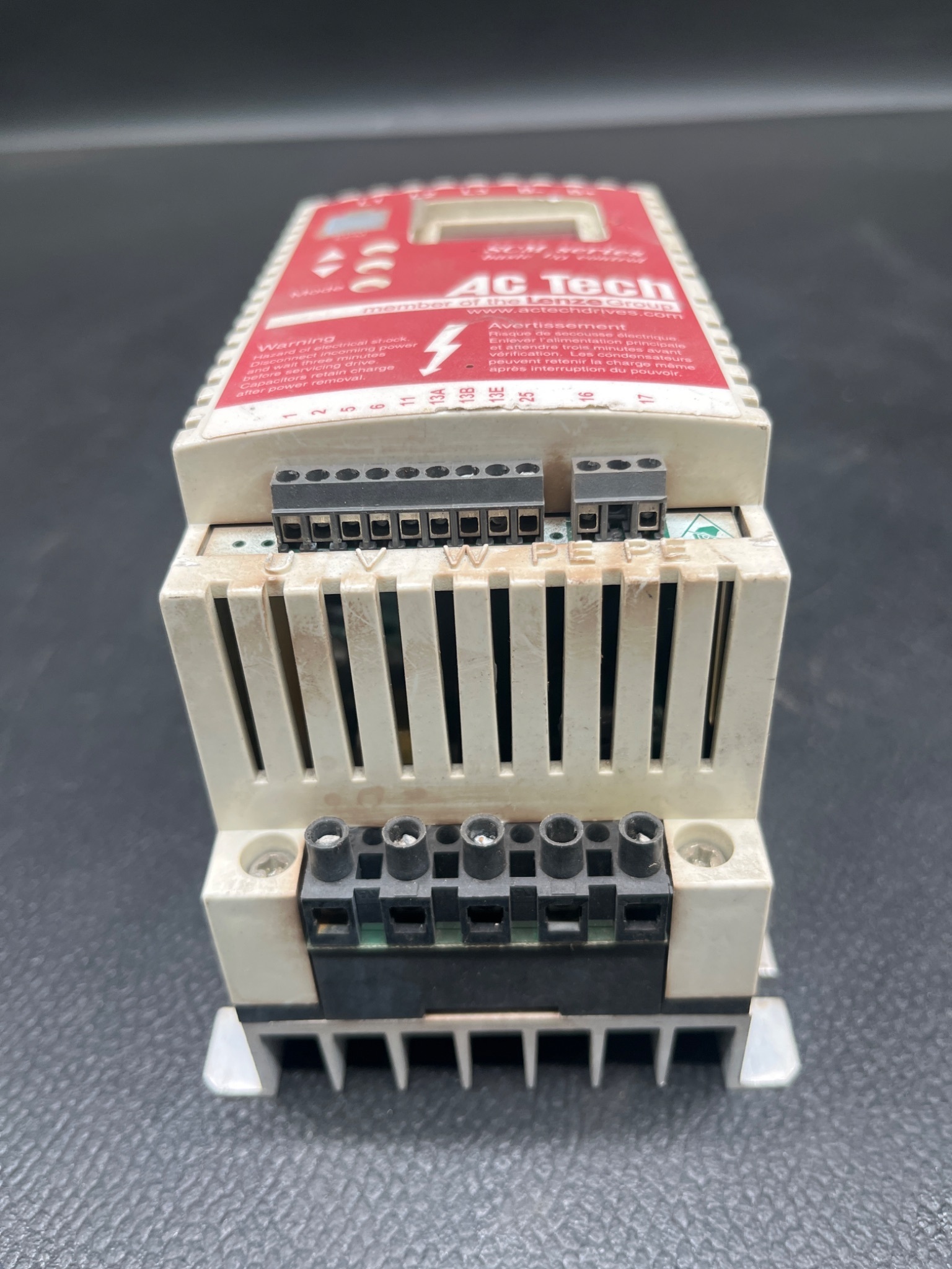 AC TECH SM405 Variable Frequency Drive USED 1