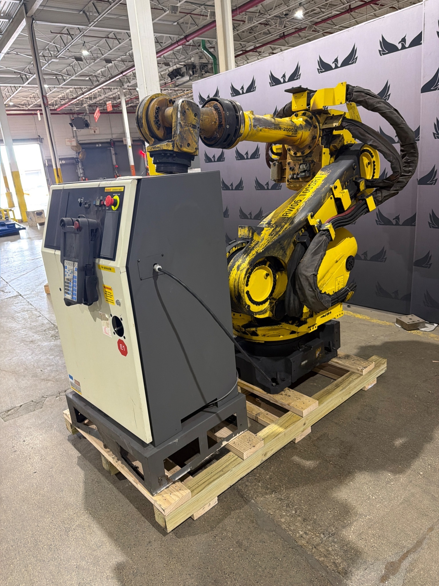 FANUC R-2000iB/210F Complete w/ R-30iB Controls USED 10