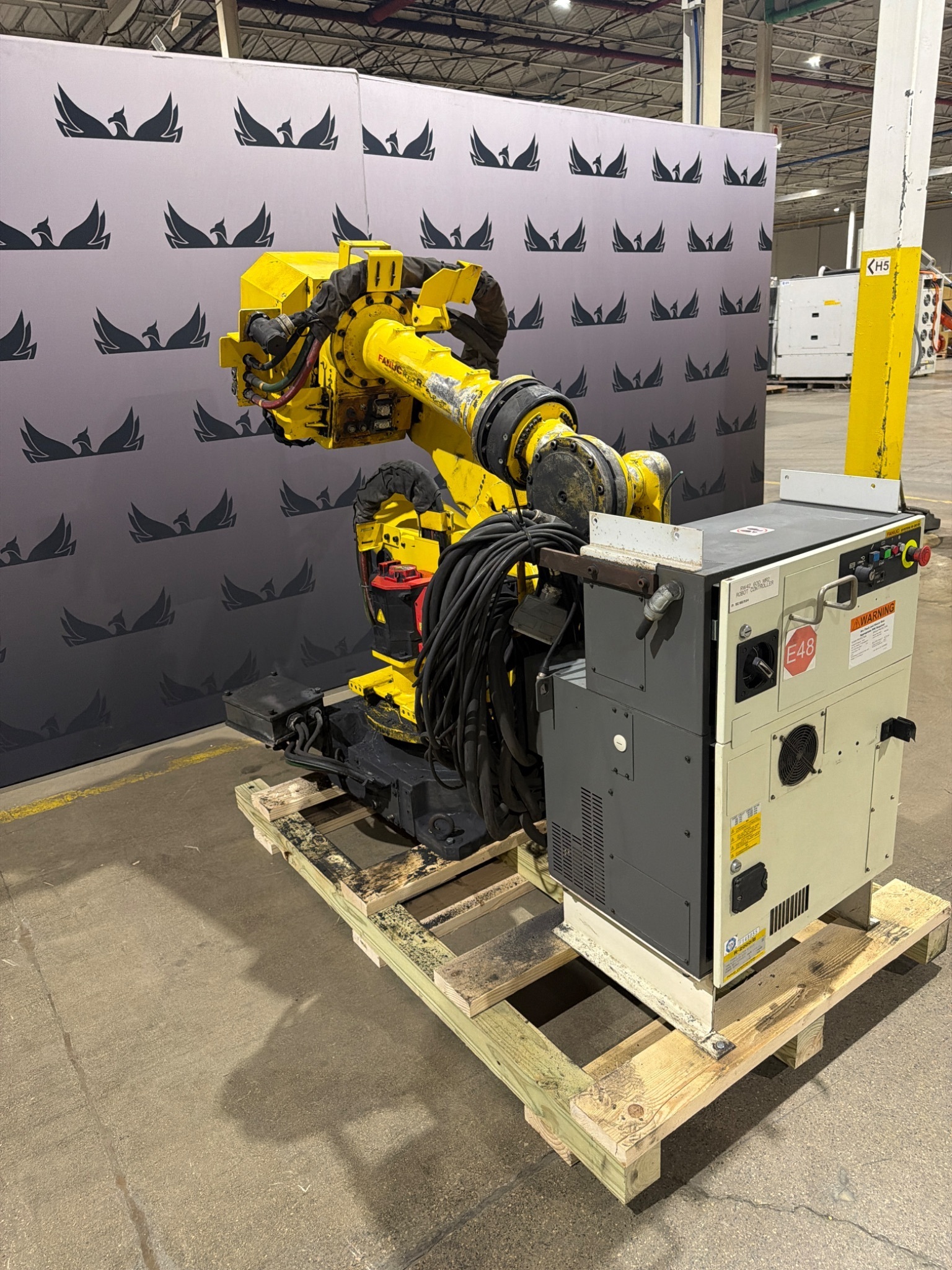 FANUC R-2000iB/210F Complete w/ R-30iB Controls USED 1