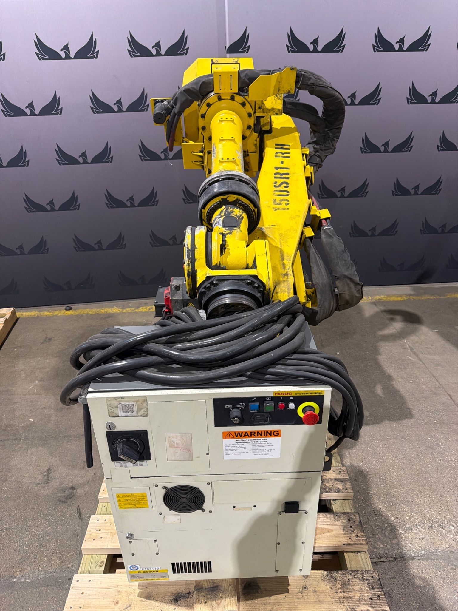 FANUC R-2000iB/210F Complete w/ R-30iB Controls USED 0
