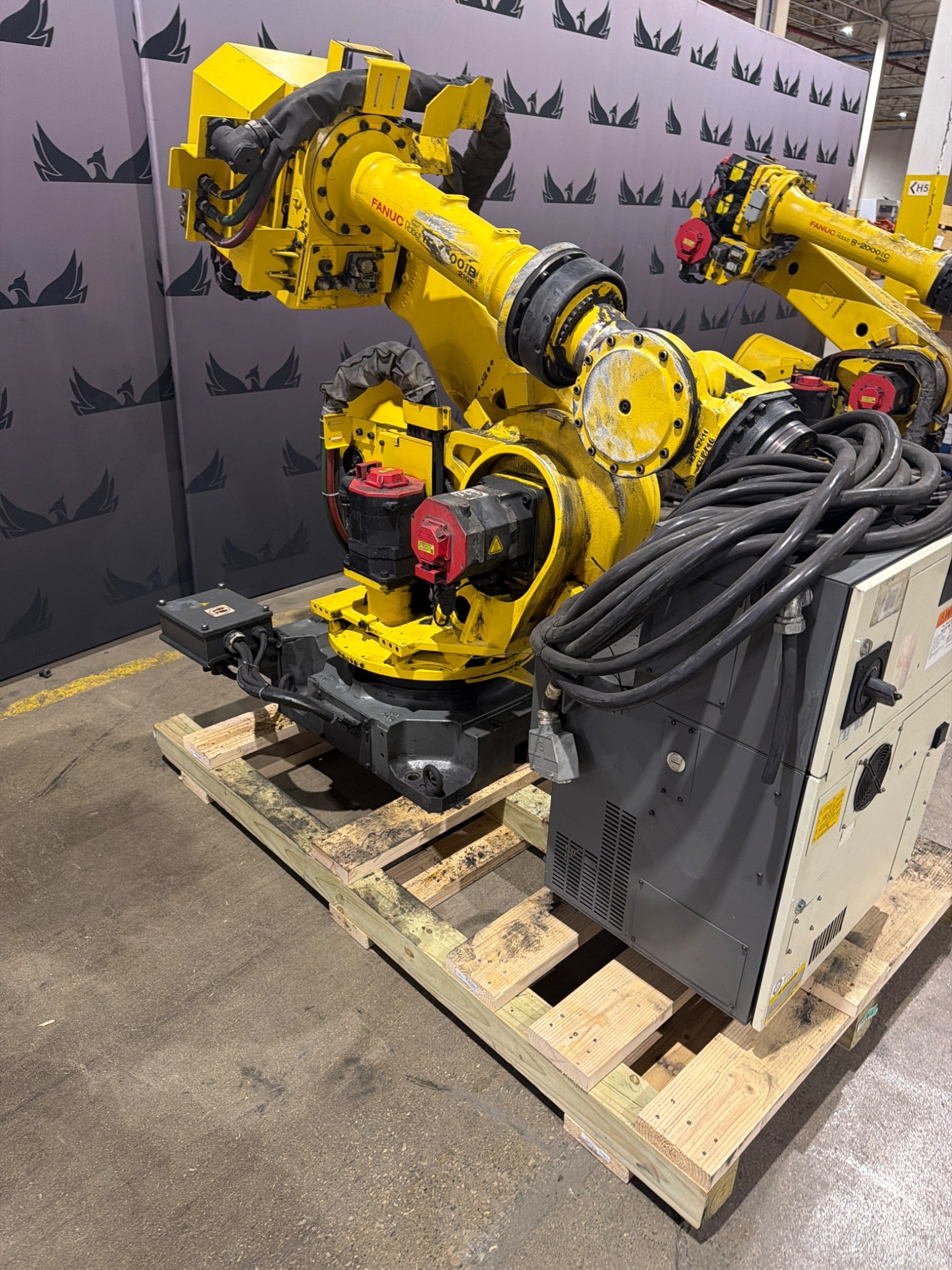 FANUC R-2000iB/210F Complete w/ R-30iB Controls USED 2