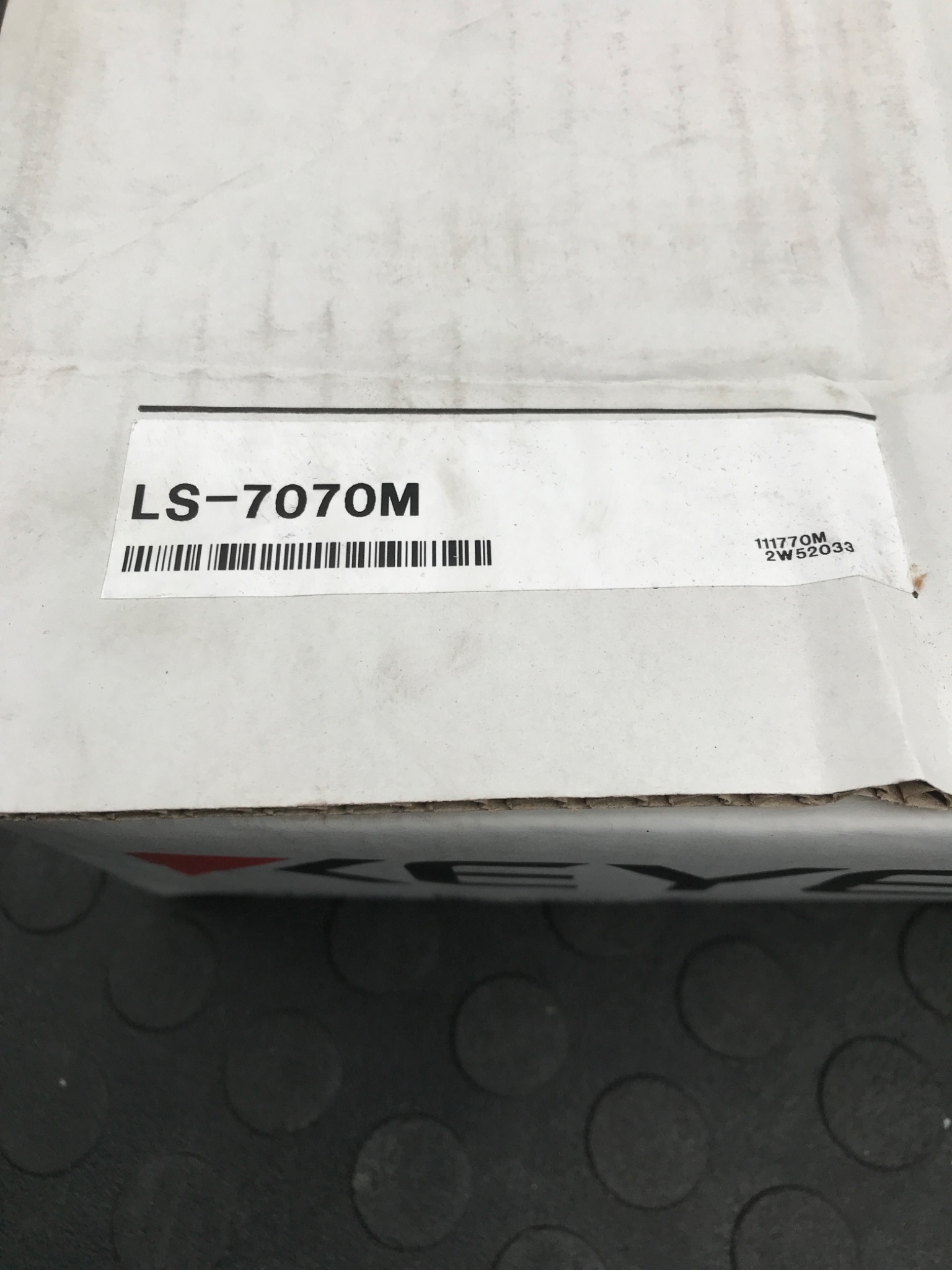 KEYENCE LS-7070M Laser Micrometer Sensor Head NEW 1