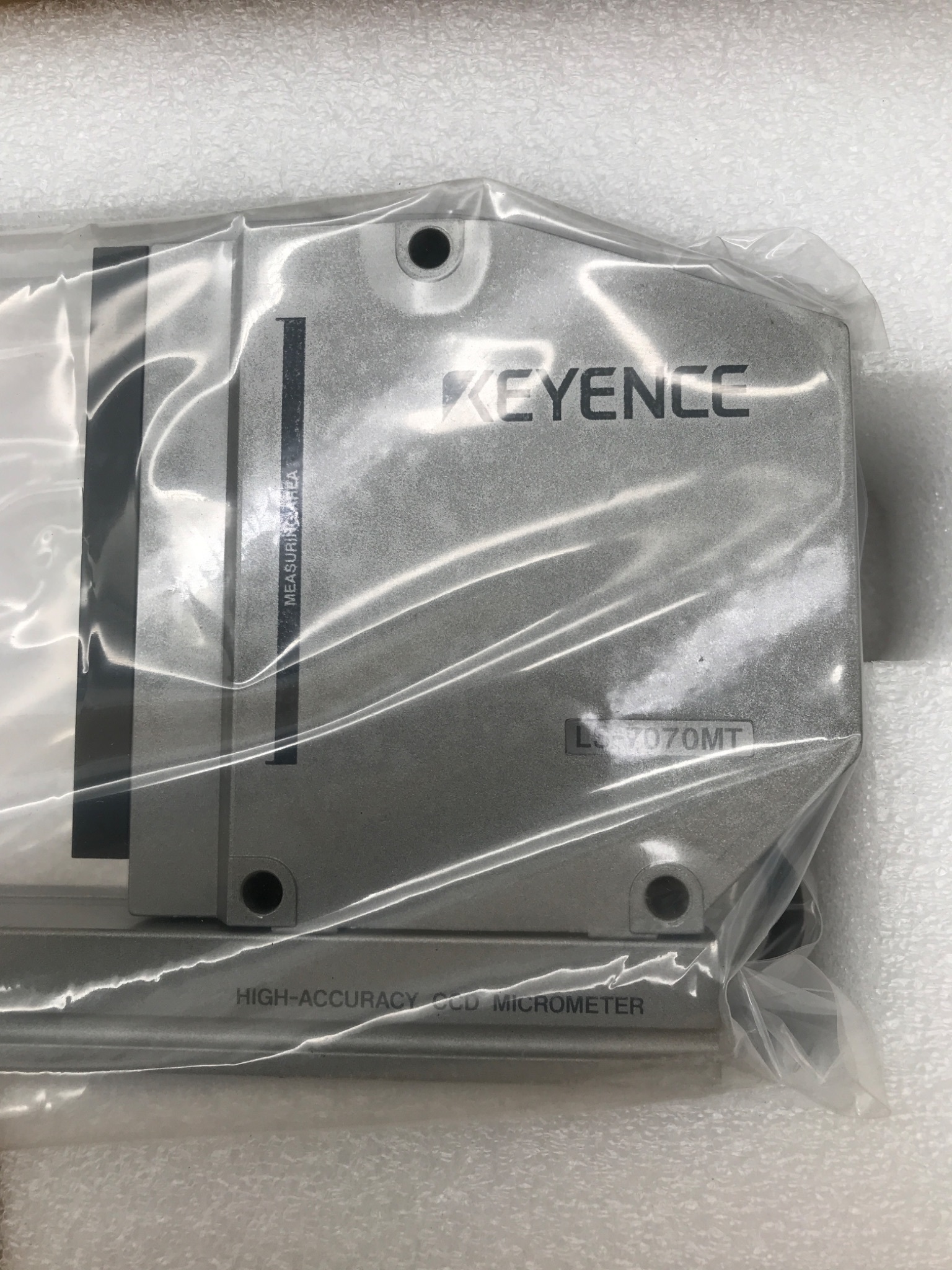 KEYENCE LS-7070M Laser Micrometer Sensor Head NEW 4