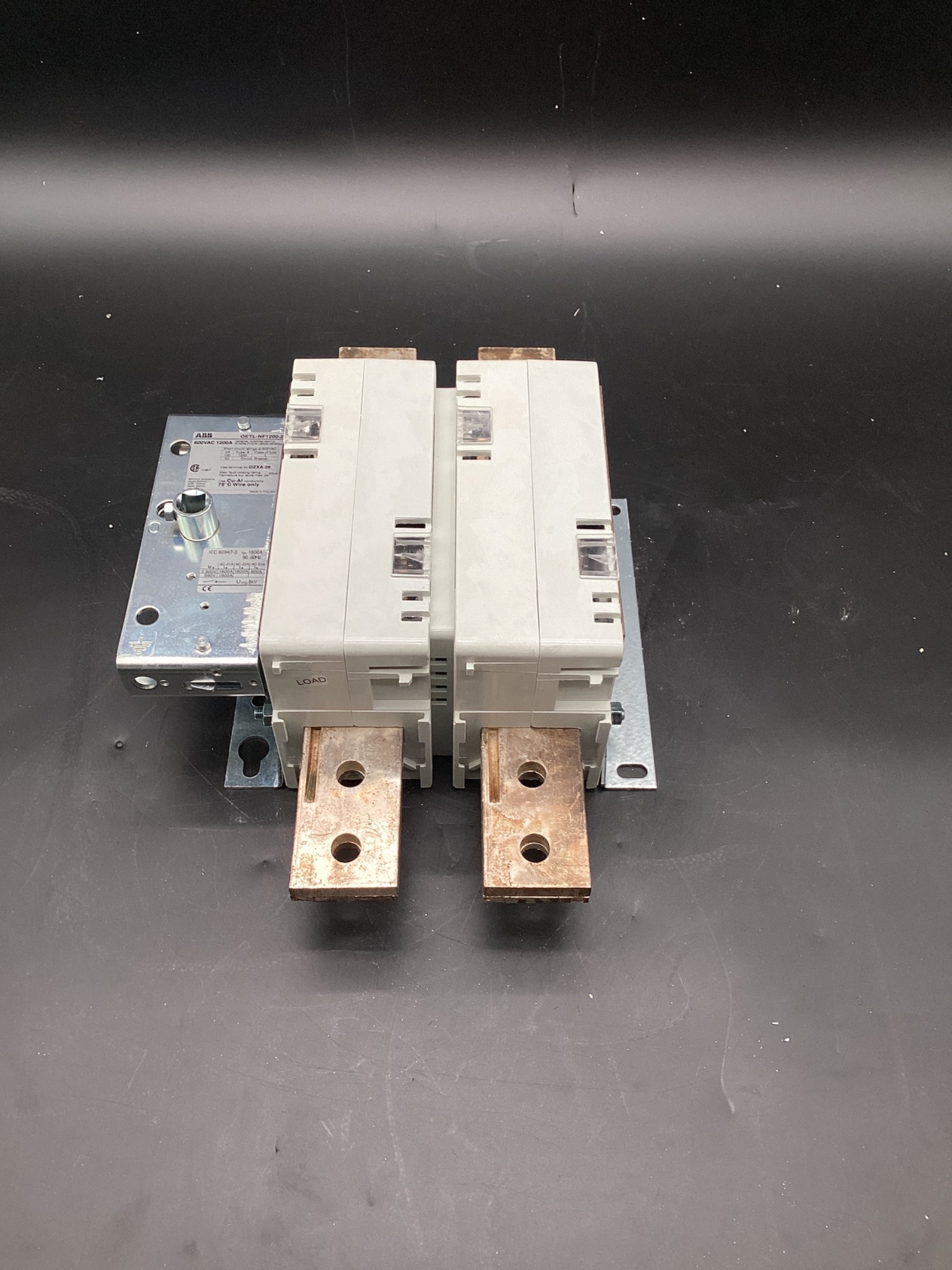 ABB OETL-NF1200-2 Disconnect / Load Switch 1200A 600VAC USED 0