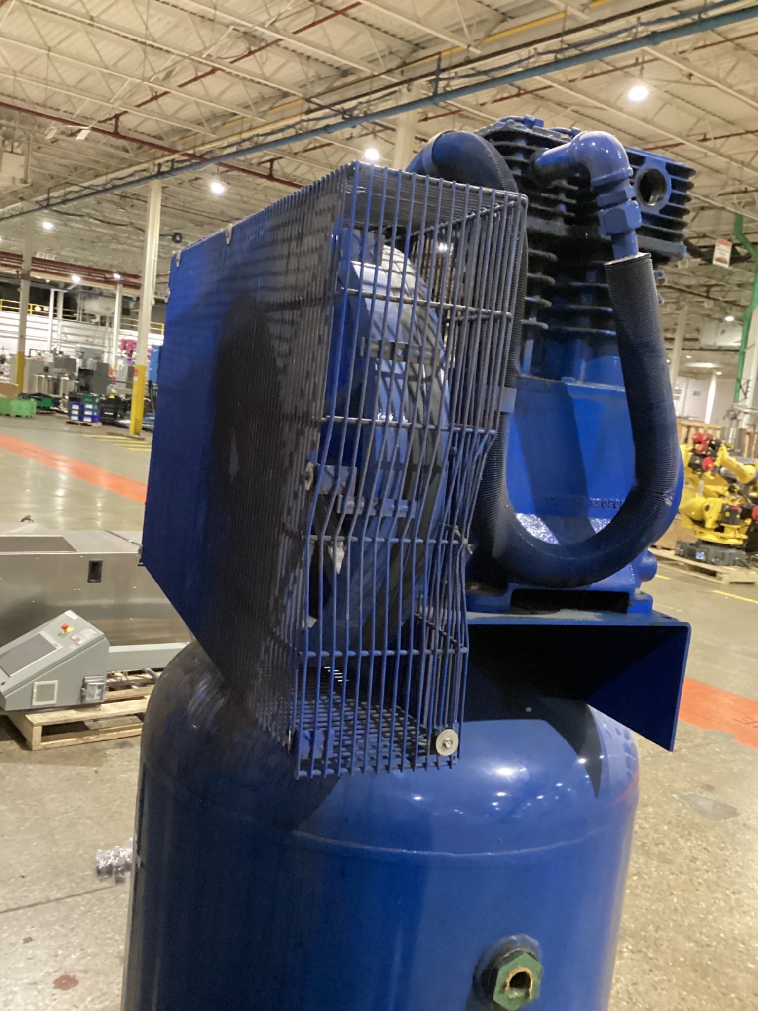 QUINCY QT‑10 Vertical Air Compressor USED 6