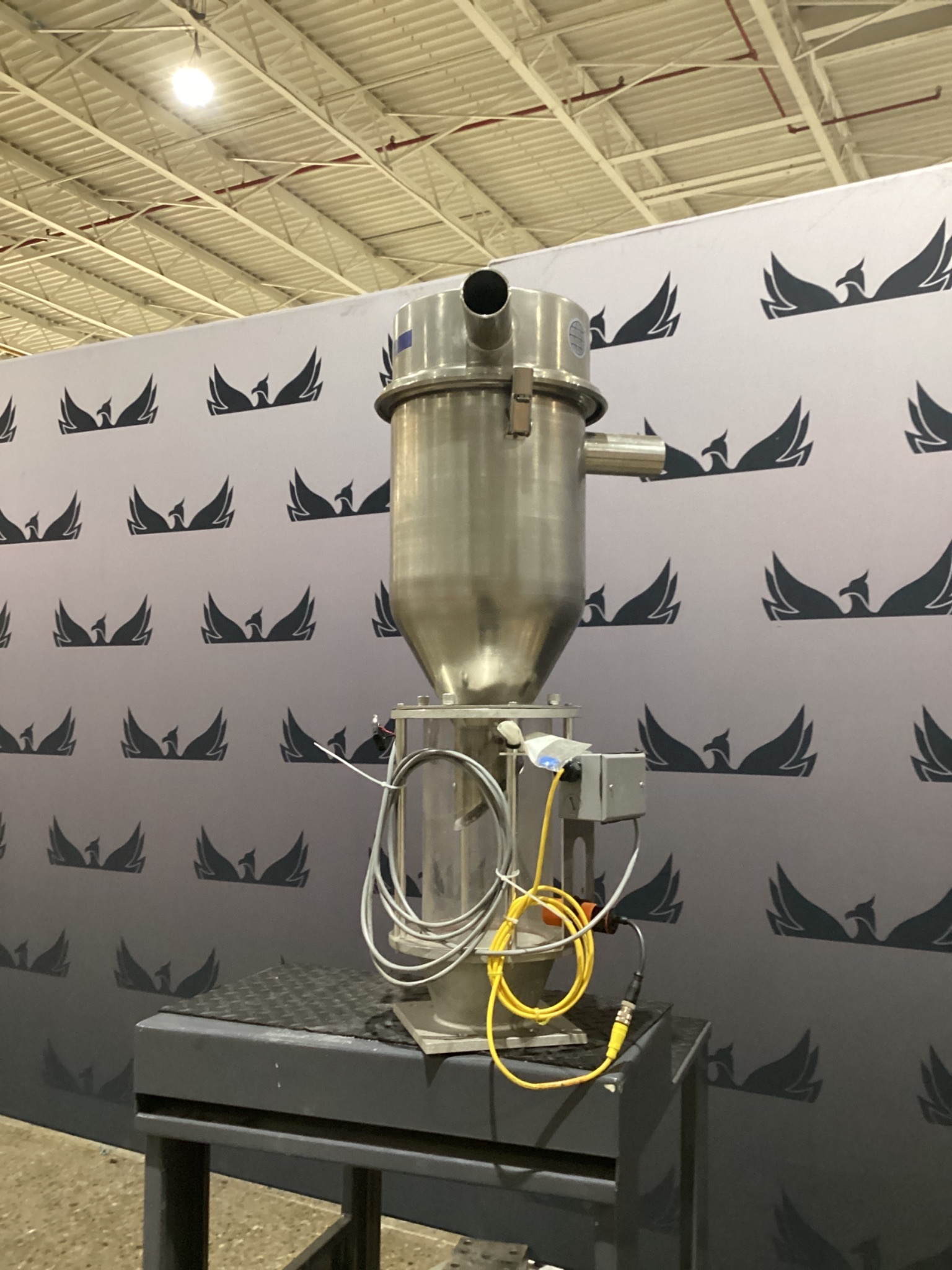 AEC WHITLOCK SRI04 Vacuum Hopper USED 0