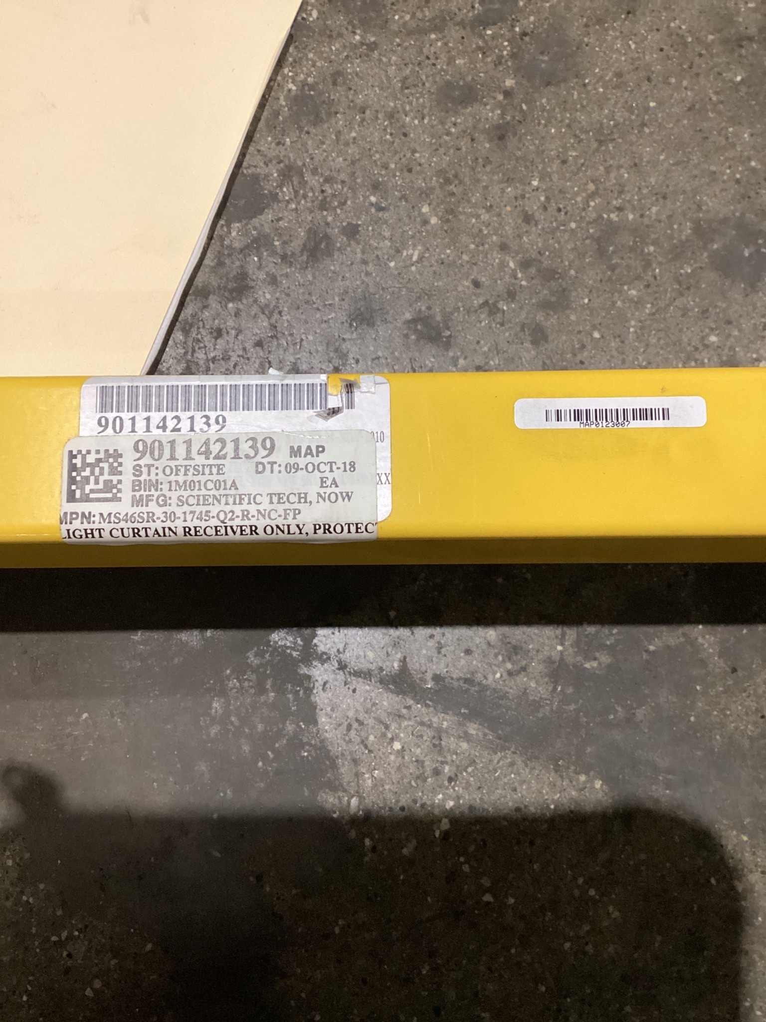 BANNER MINI‑SAFE MS460B‑30‑712 Light Curtain Receiver NEW 6