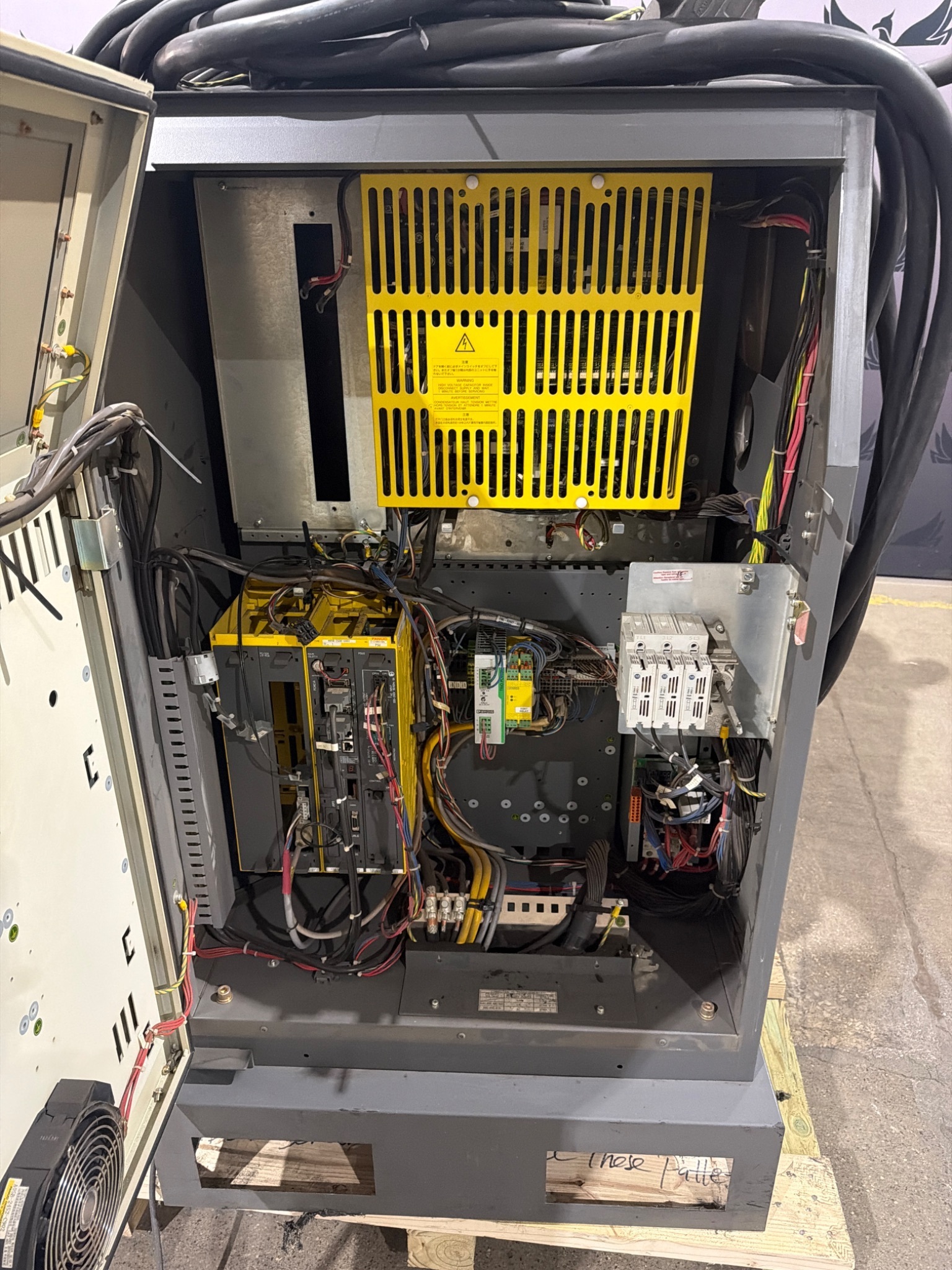 FANUC R-2000iB/210F Complete w/ R-30iB Controls USED 11