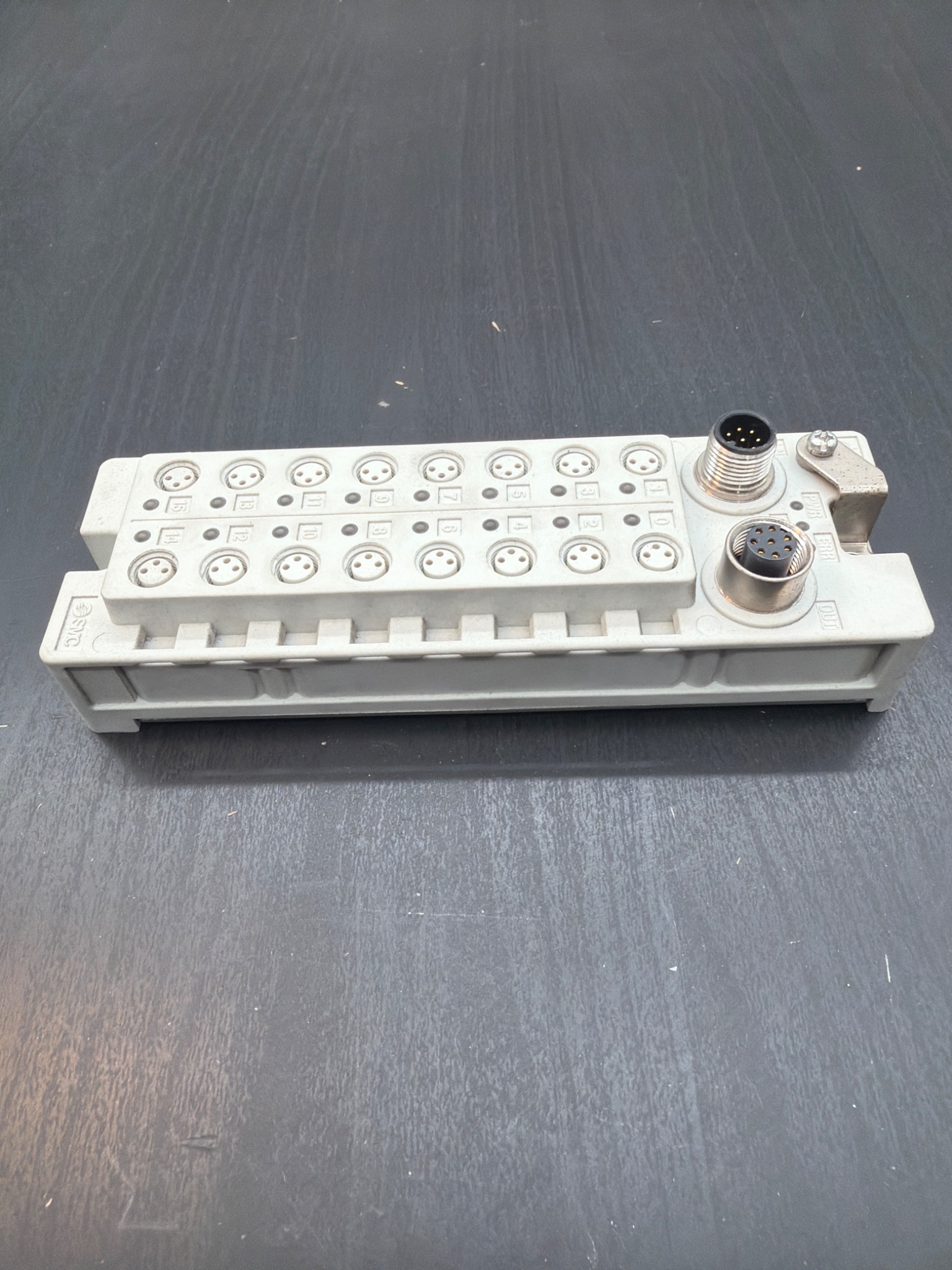 SMC EX500‑DXPA 16‑Port Serial Interface Block USED 1