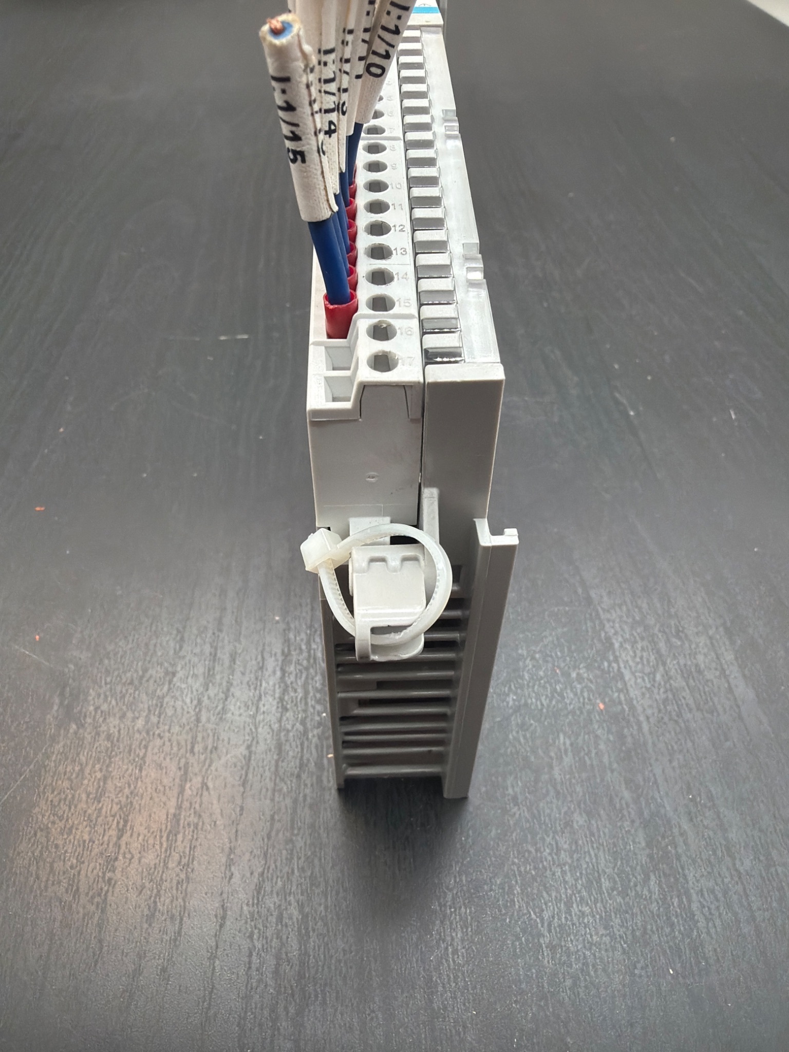 ALLEN BRADLEY 5069‑IB16 Compact 5000 DC Input Module USED 3