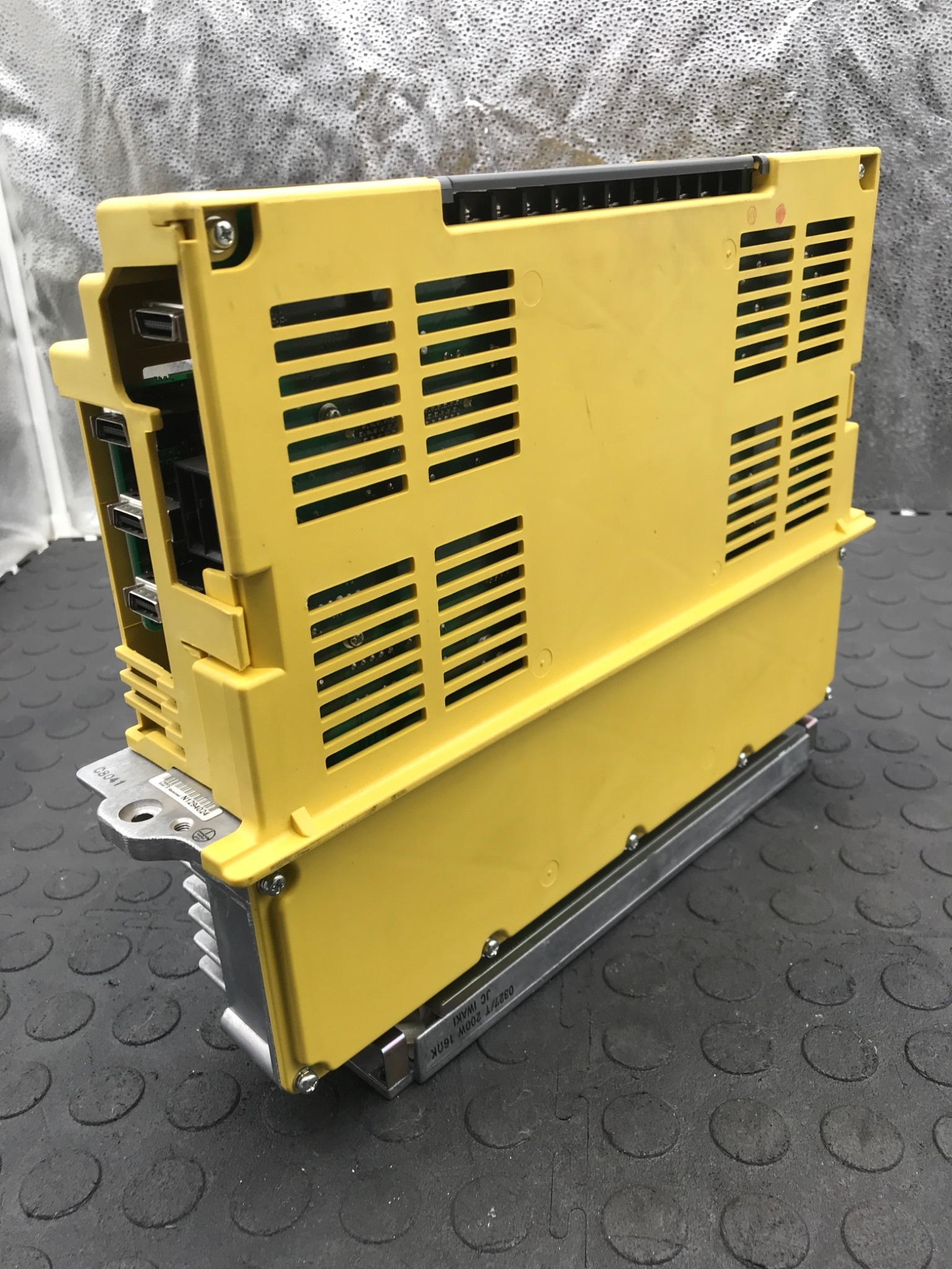 FANUC A06B‑6090‑H004 Servo Amplifier SVUC‑40 USED 3