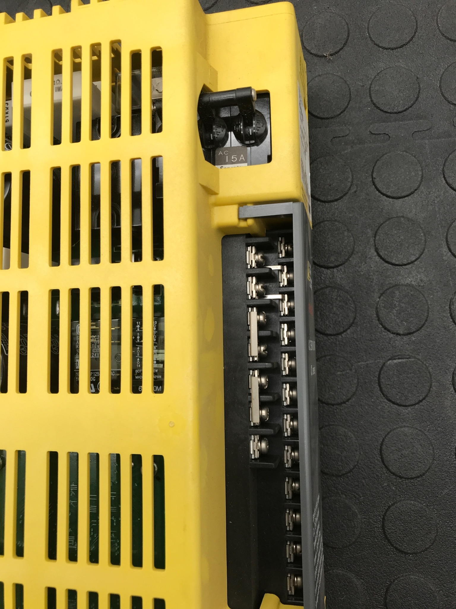 FANUC A06B‑6090‑H004 Servo Amplifier SVUC‑40 USED 5