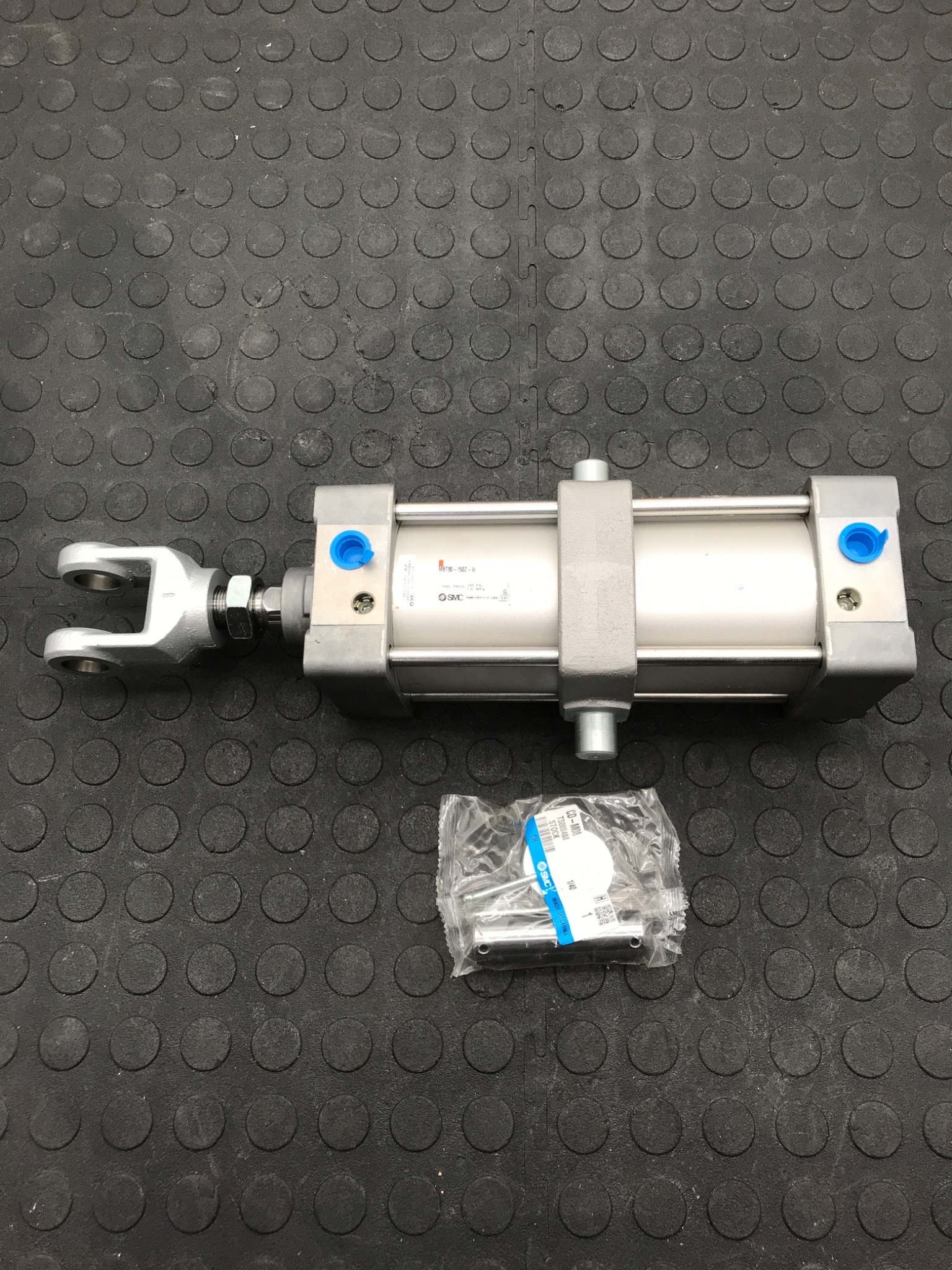 SMC MBT80‑150Z‑W Pneumatic Cylinder NEW 0