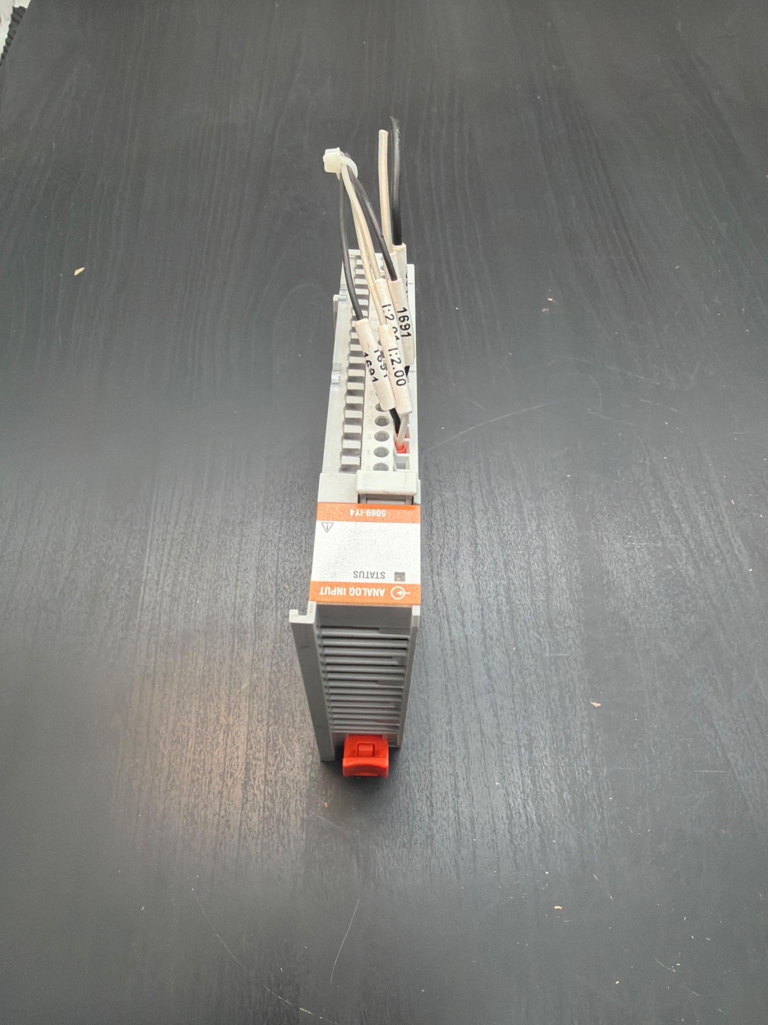 ALLEN BRADLEY 5069‑IY4 Compact 5000 Universal Analog Input Module USED 1