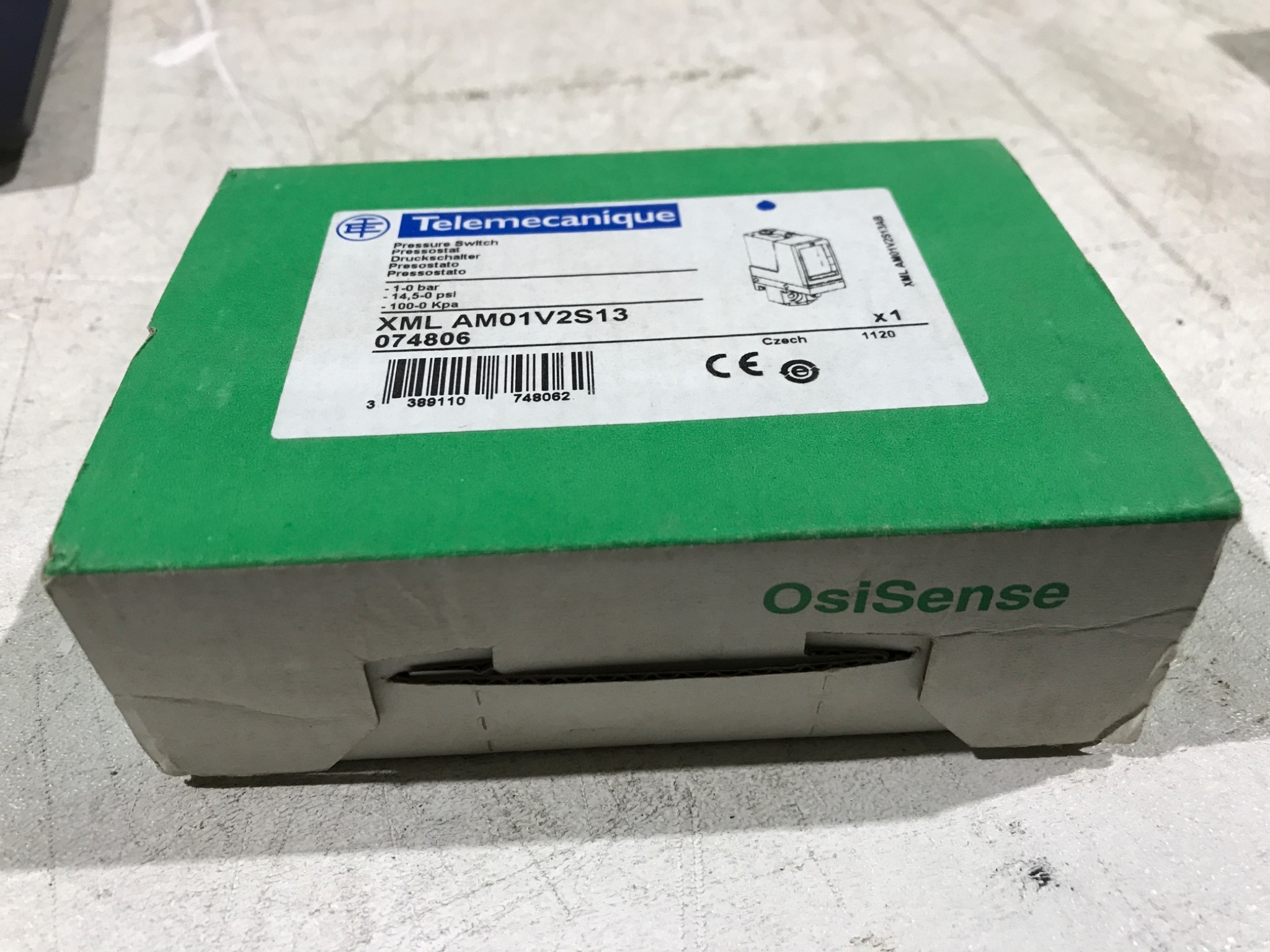 TELEMECANIQUE XML AM01V2S13 Pressure Switch NEW 0