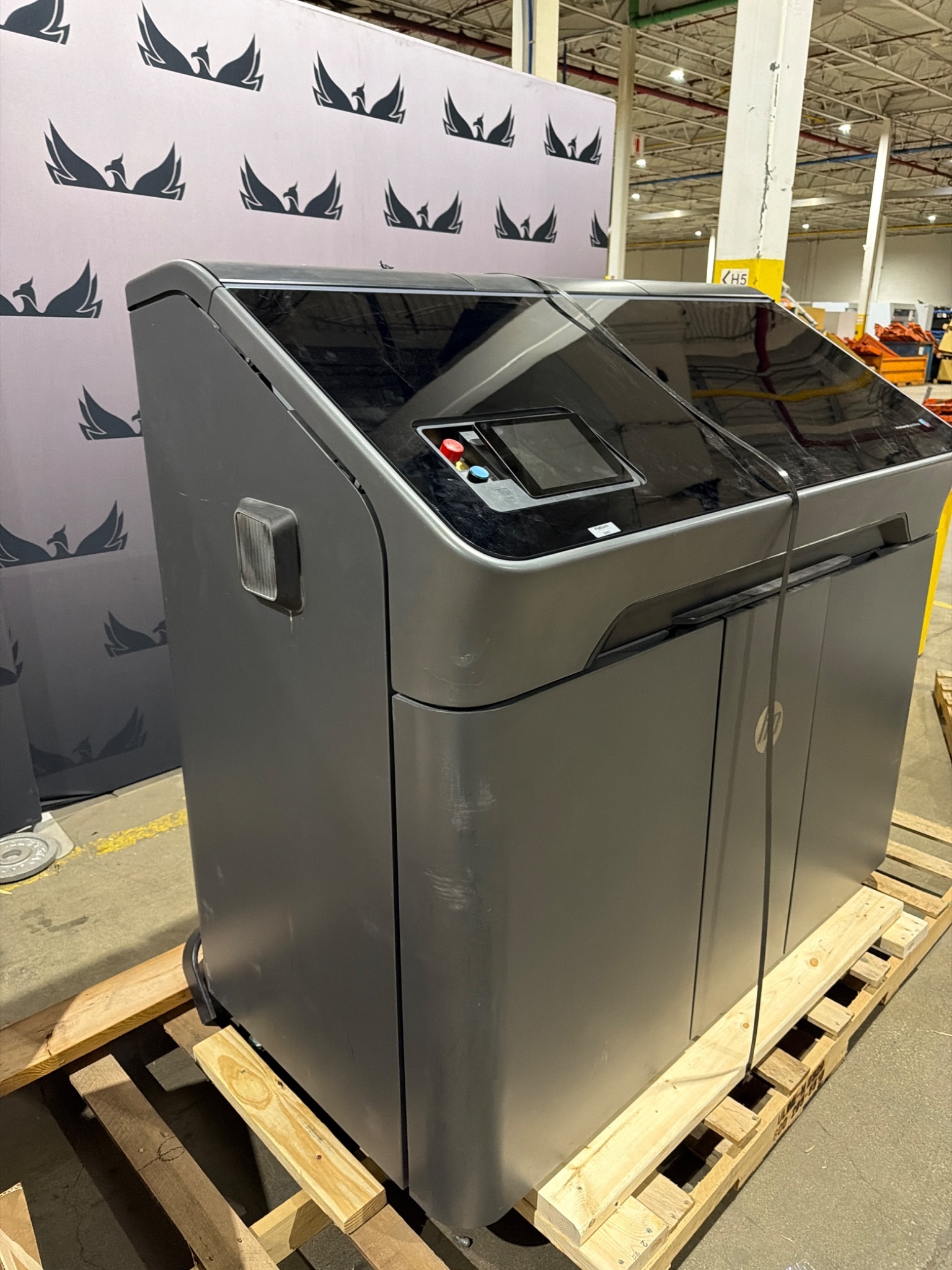 HP Jet Fusion 580 Color 3D Printer Used 6