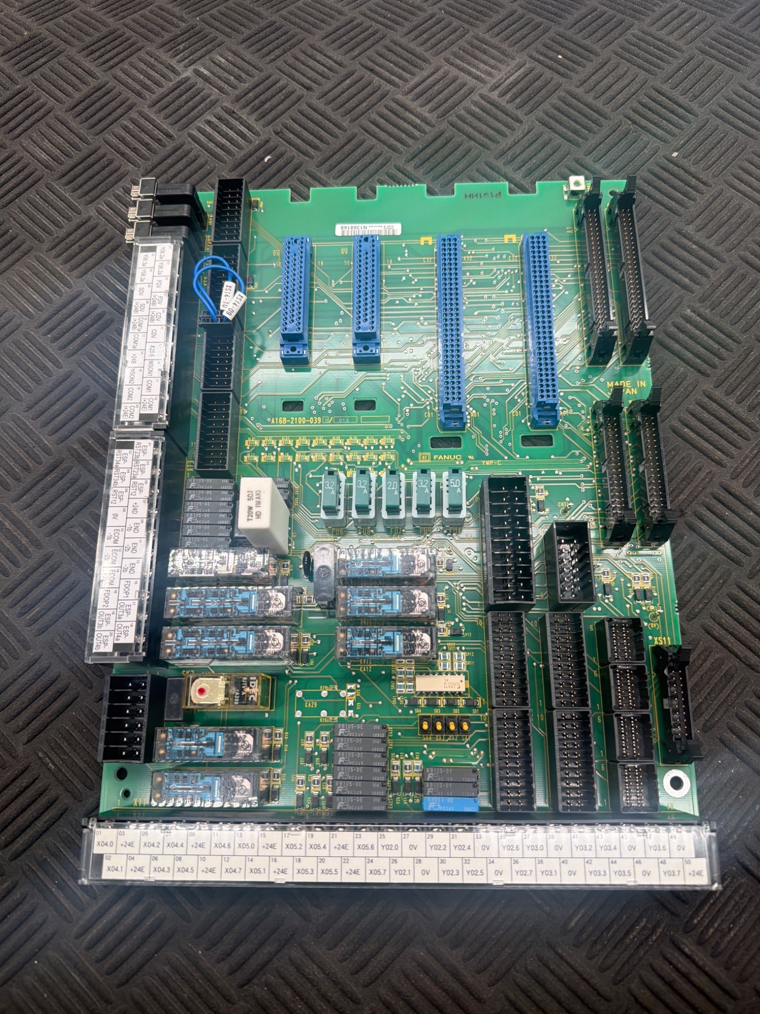 FANUC A16B‑2100‑0390 PCB Circuit Board ROBODRILL A‑iE NEW 4