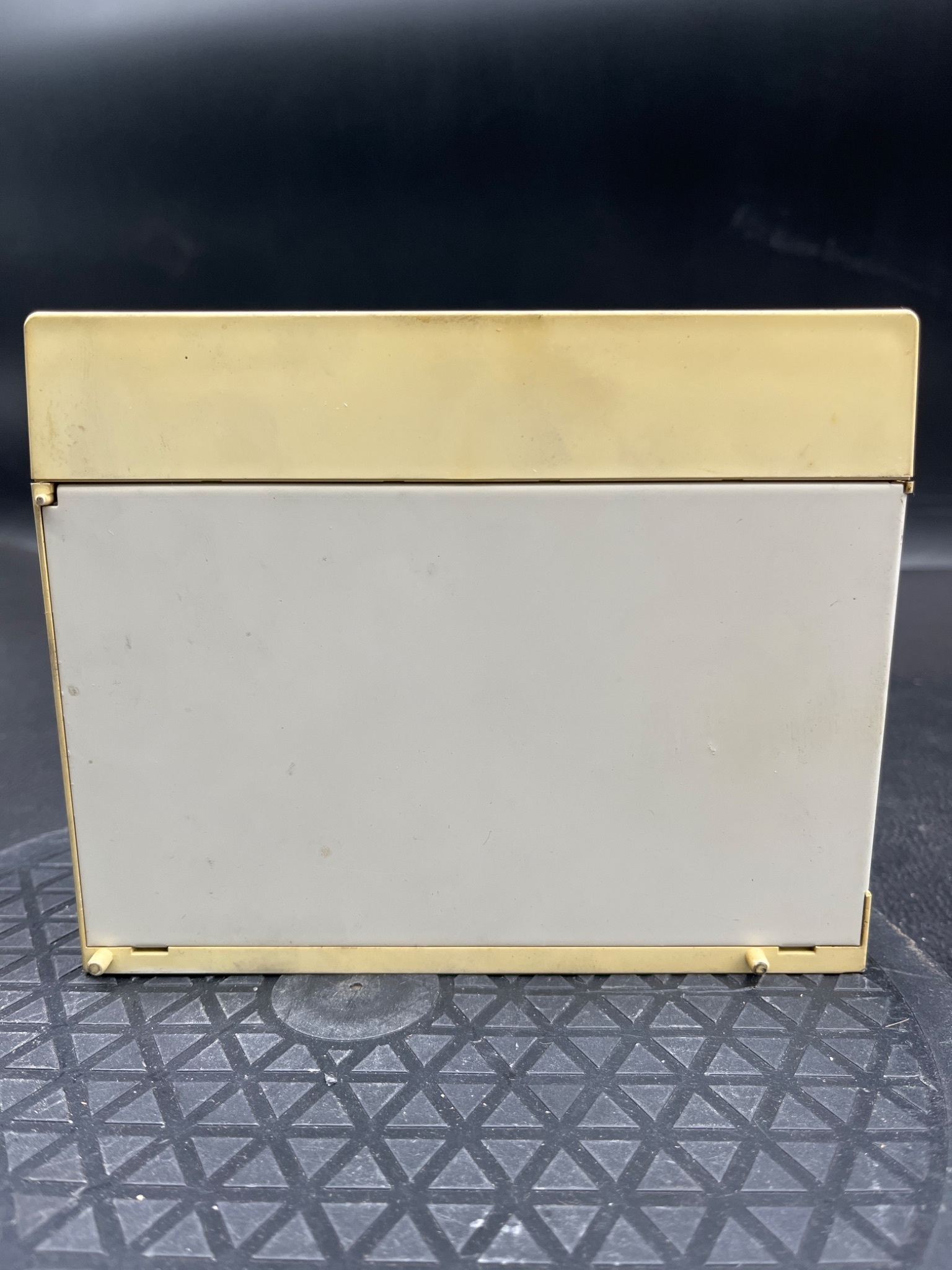 MITSUBISHI ELECTRIC FCUA‑DX100 Remote I/O Unit 24VDC USED 1