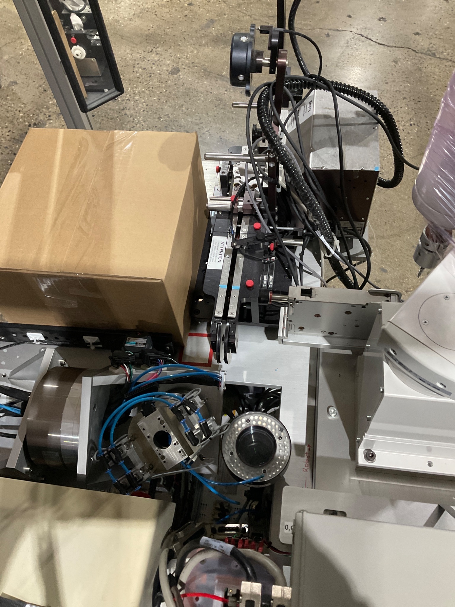 IAI CORP IX-NNN6020-5L-T1 Robot w/ HOVER-DAVIS QF01-16 Tape Feeder USED 4