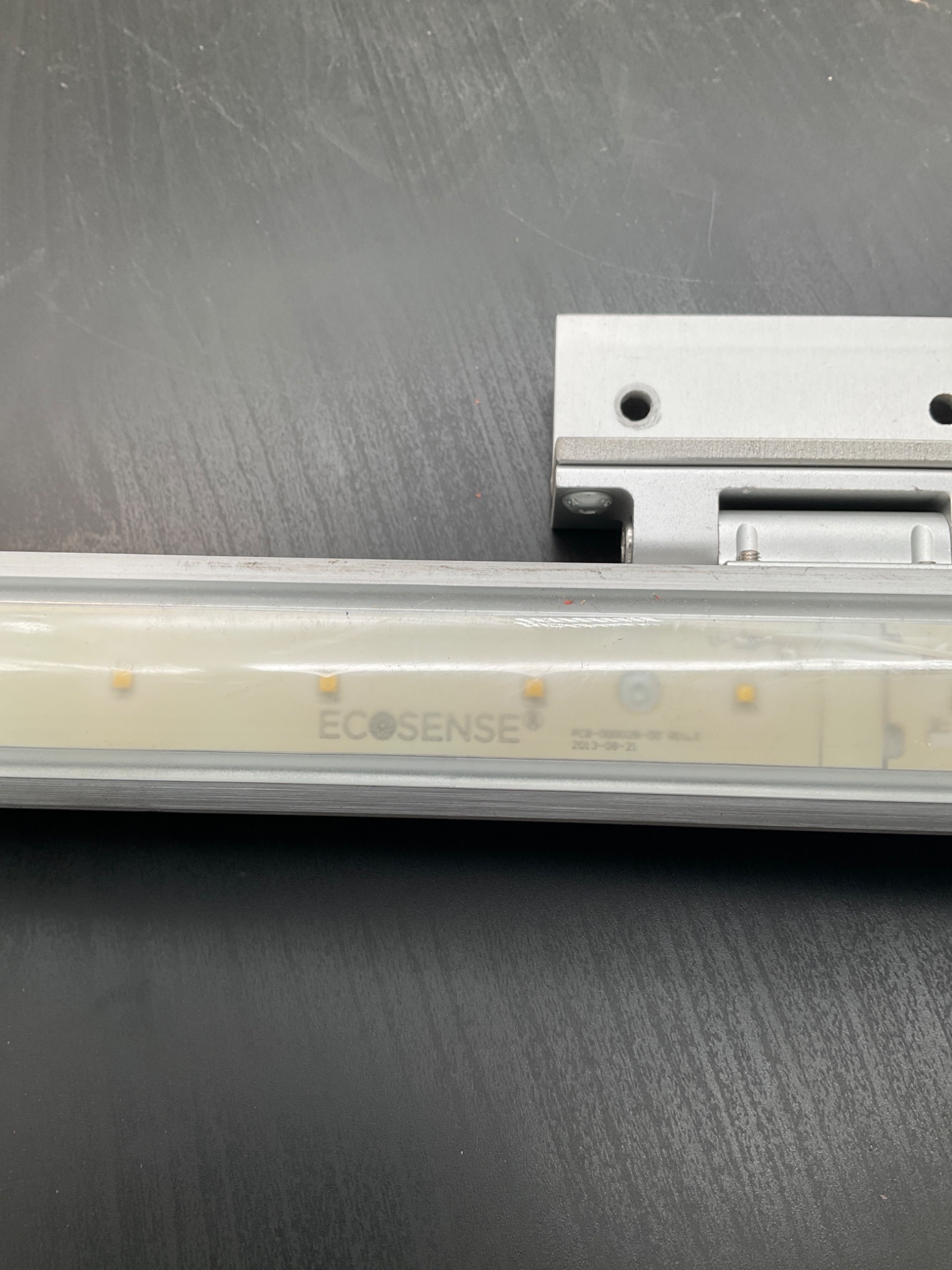 ECOSENSE HPIS‑48‑40‑120‑120 EcoSpec Linear HP INT LED Light USED 2