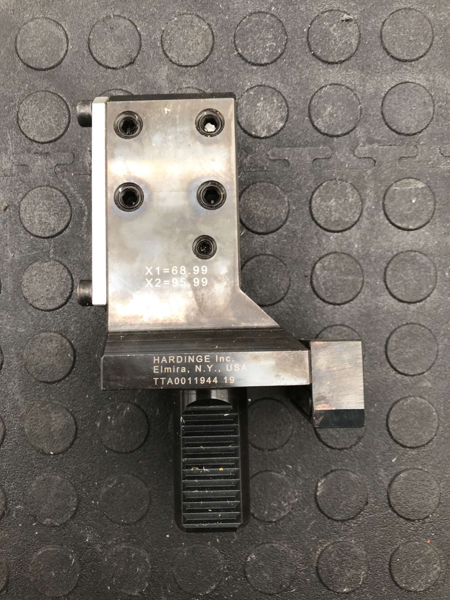 Hardinge TTA001194419 Tool Holder DBL 20mm Hole LH NEW 1