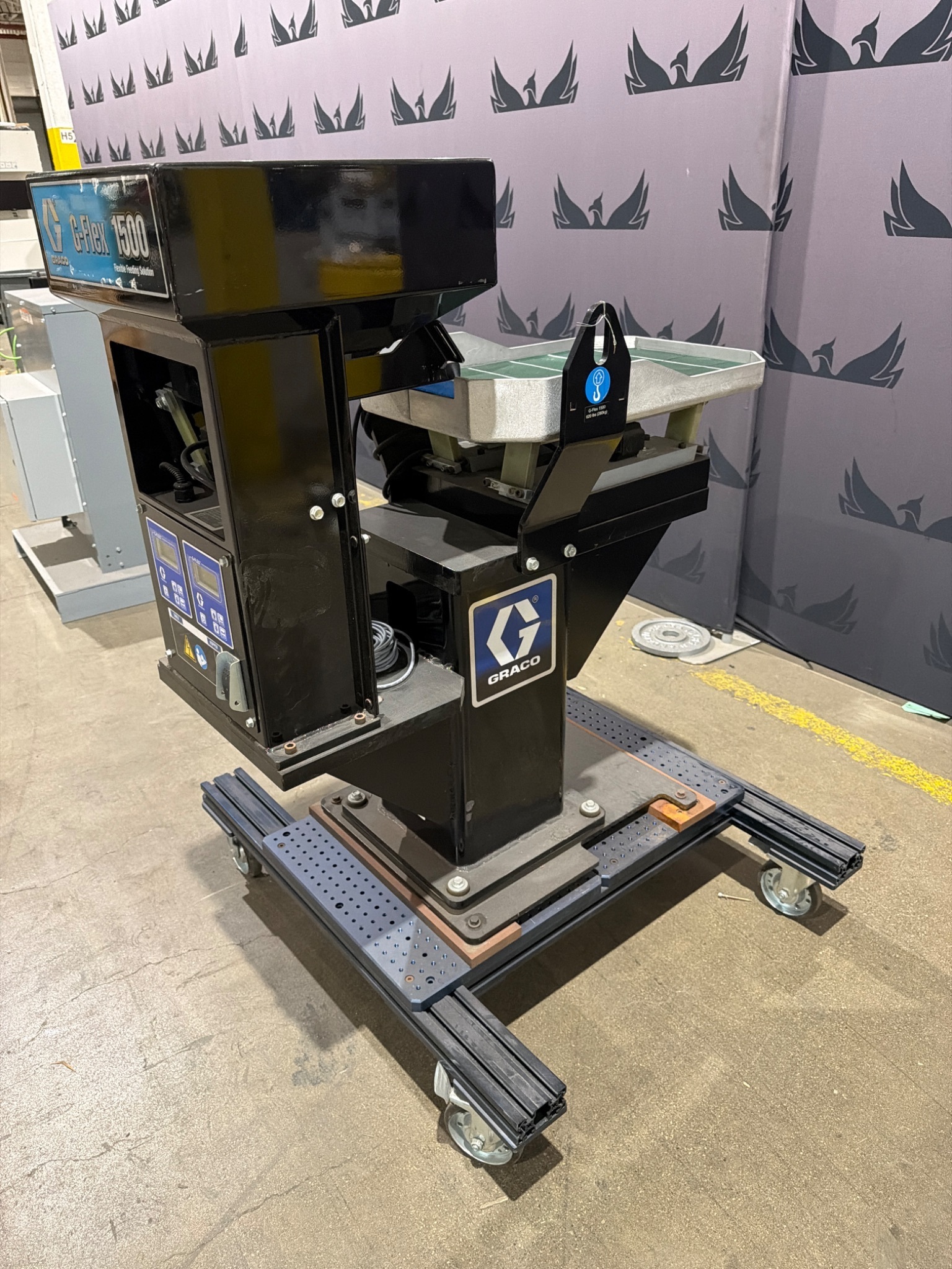 GRACO 16V133 G‑Flex 1500 Parts Feeder USED 2