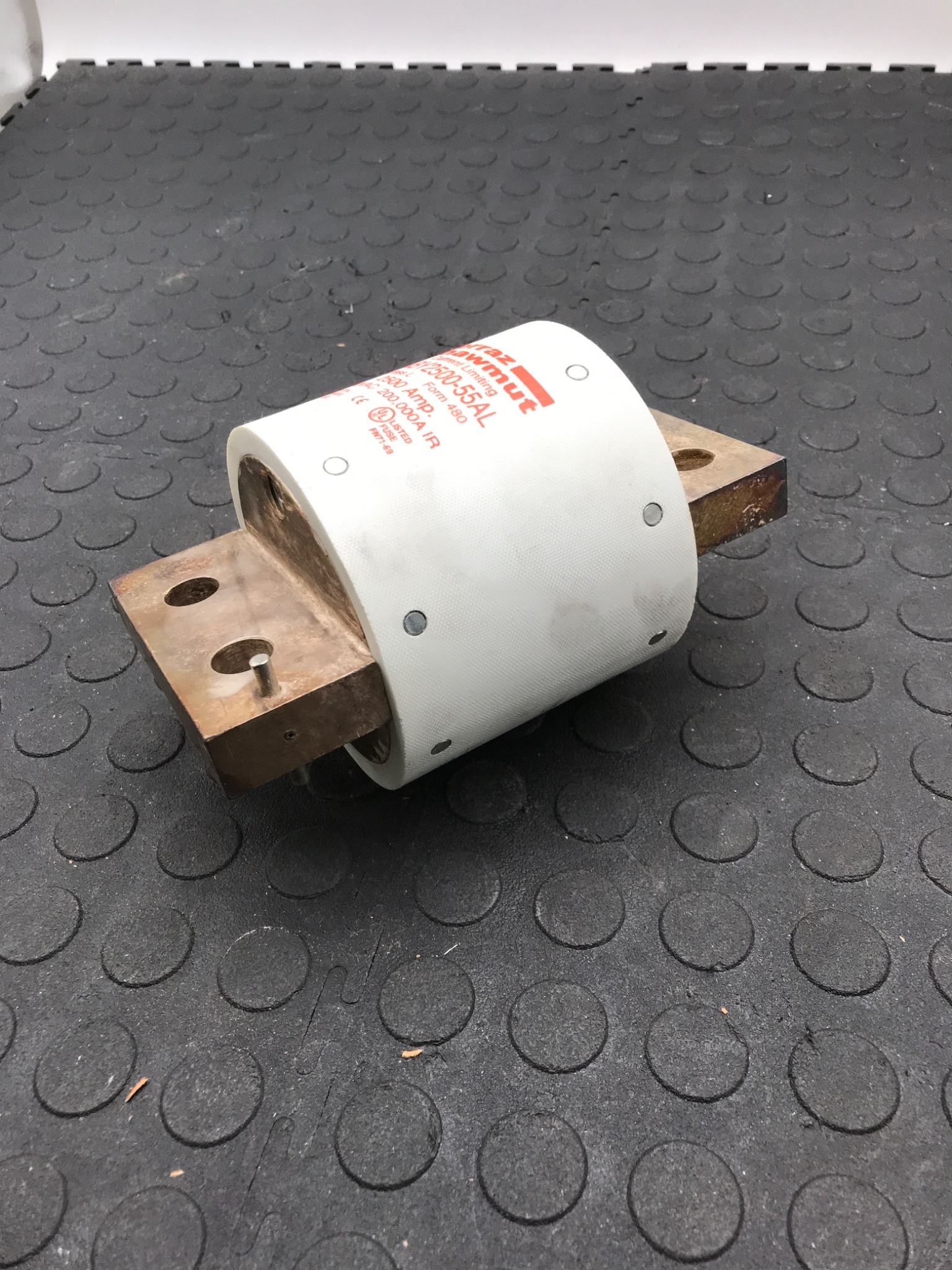 FERRAZ SHAWMUT A4BY2500‑55AL Amp‑Trap® 600V 2500A Current Limiting Fuse NEW 3