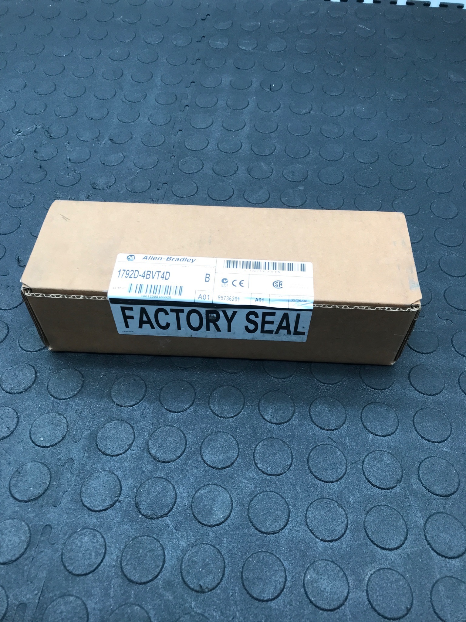 ALLEN BRADLEY 1792D‑4BVT4D ArmorBlock MaXum I/O Module NEW 1