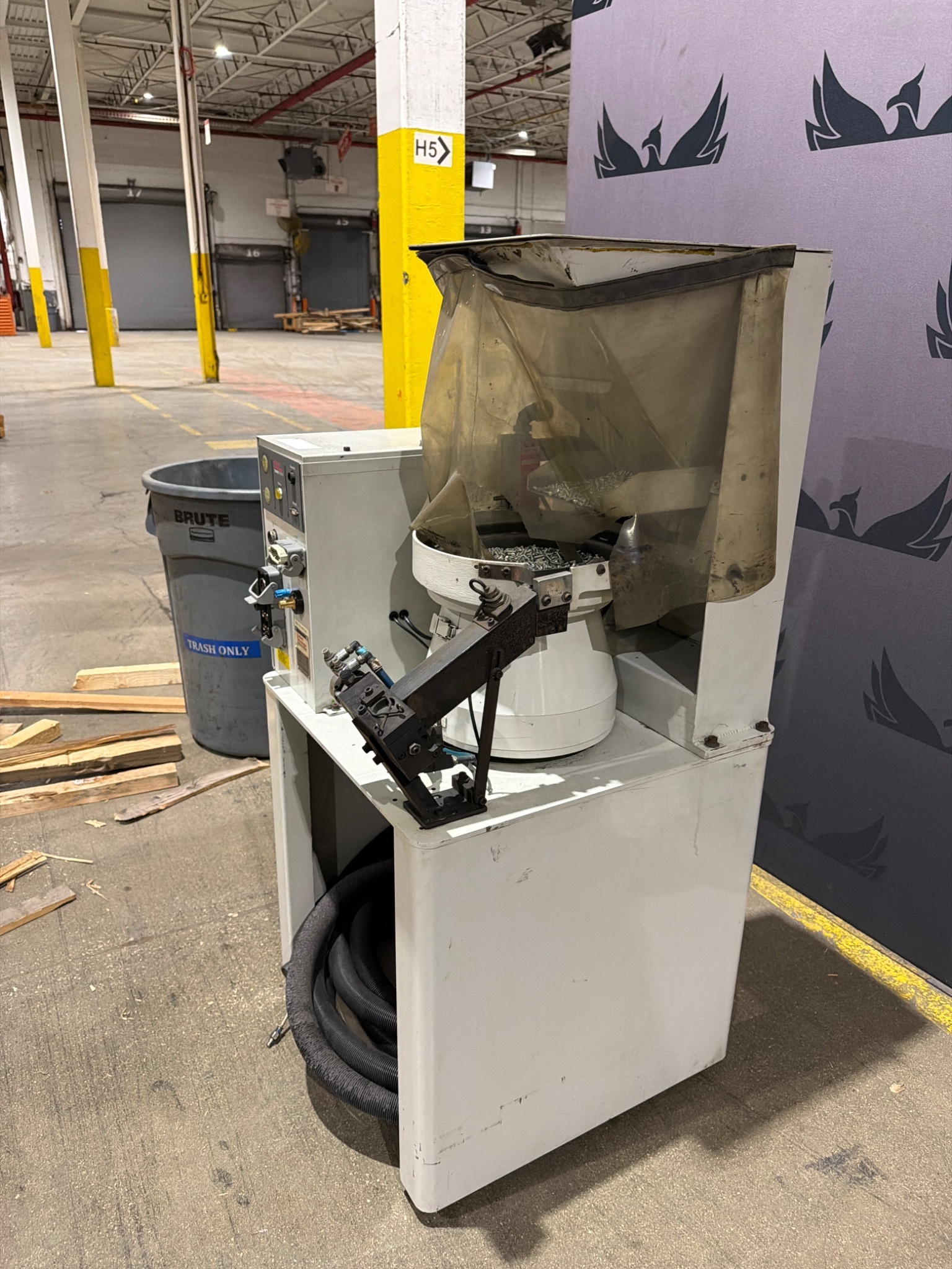 EMHART TEKNOLOGIES ETF12B Stud Welder USED 2