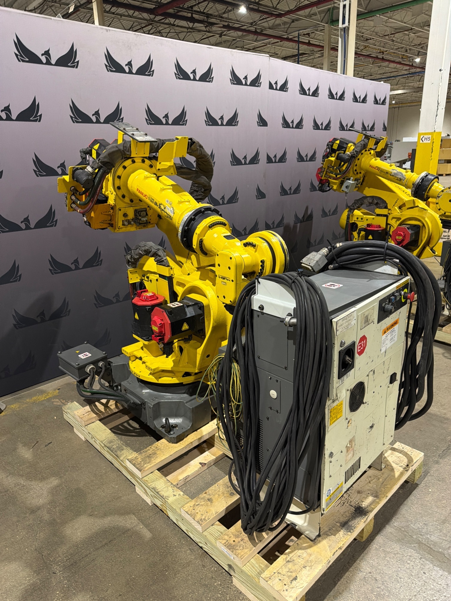 FANUC R-2000iB/210F Complete w/ R-30iB Controls USED 1