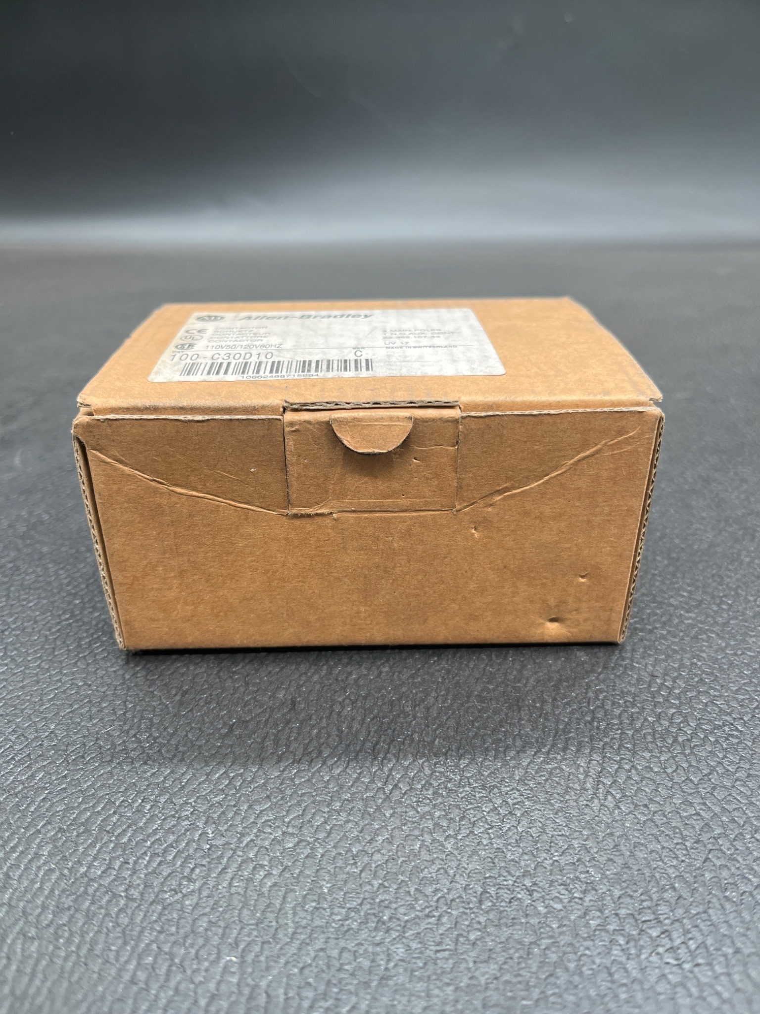 ALLEN BRADLEY 100‑C30D10 3‑Pole AC Motor Contactor NEW 2