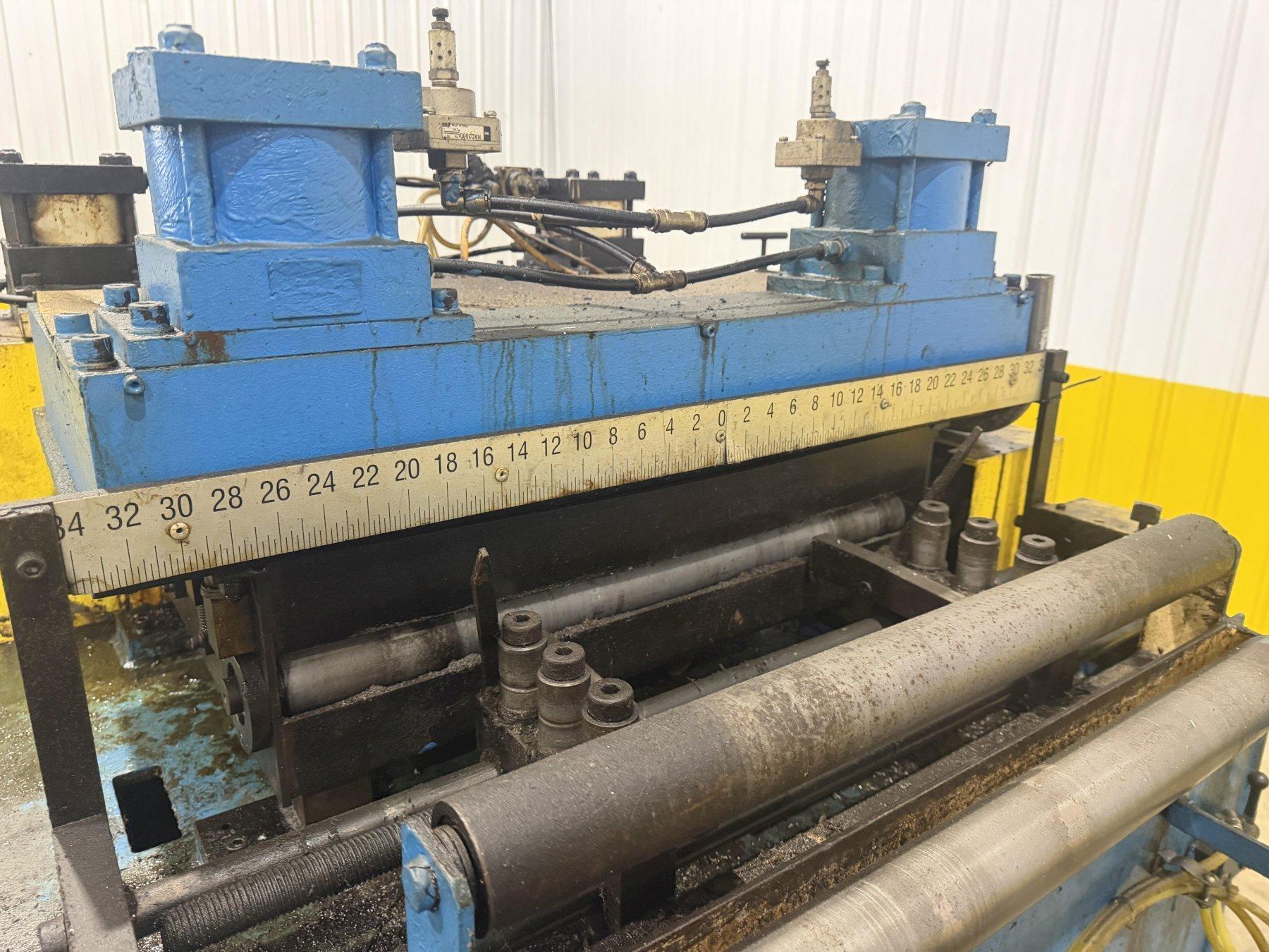 24” X .090” DALLAS MODEL #DRFES-424 MOTORIZED COIL STRAIGHTENER USED 8