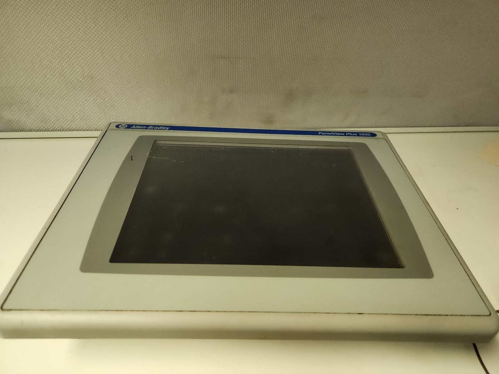 ALLEN‑BRADLEY 2711P‑T10C4D6/A PanelView Plus 1000 HMI USED 1