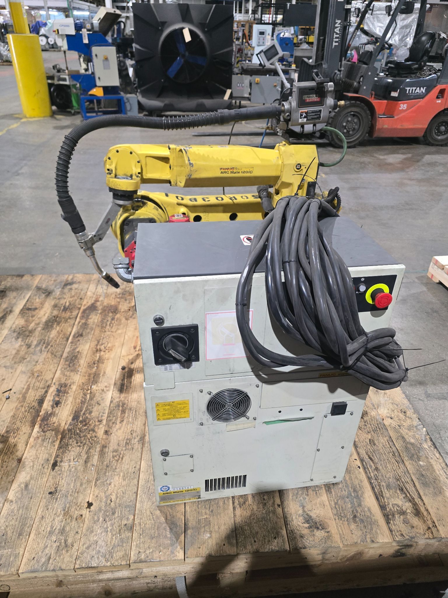 FANUC ArcMate 120iC 6-Axis Welding Robot USED 7