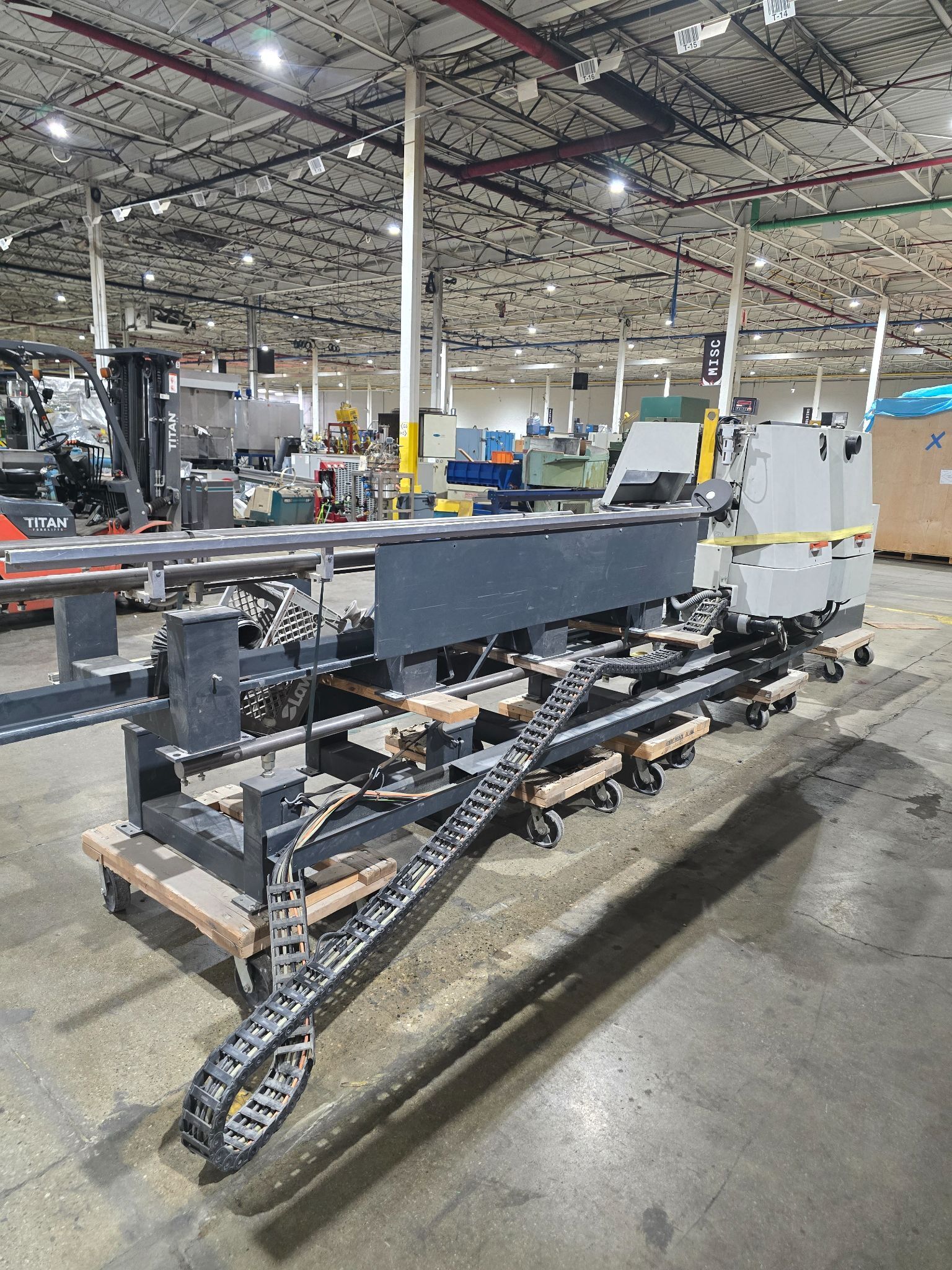 ELUMATEC DG142 Double Cut Miter Saw with Travel Rail & Controls USED 3