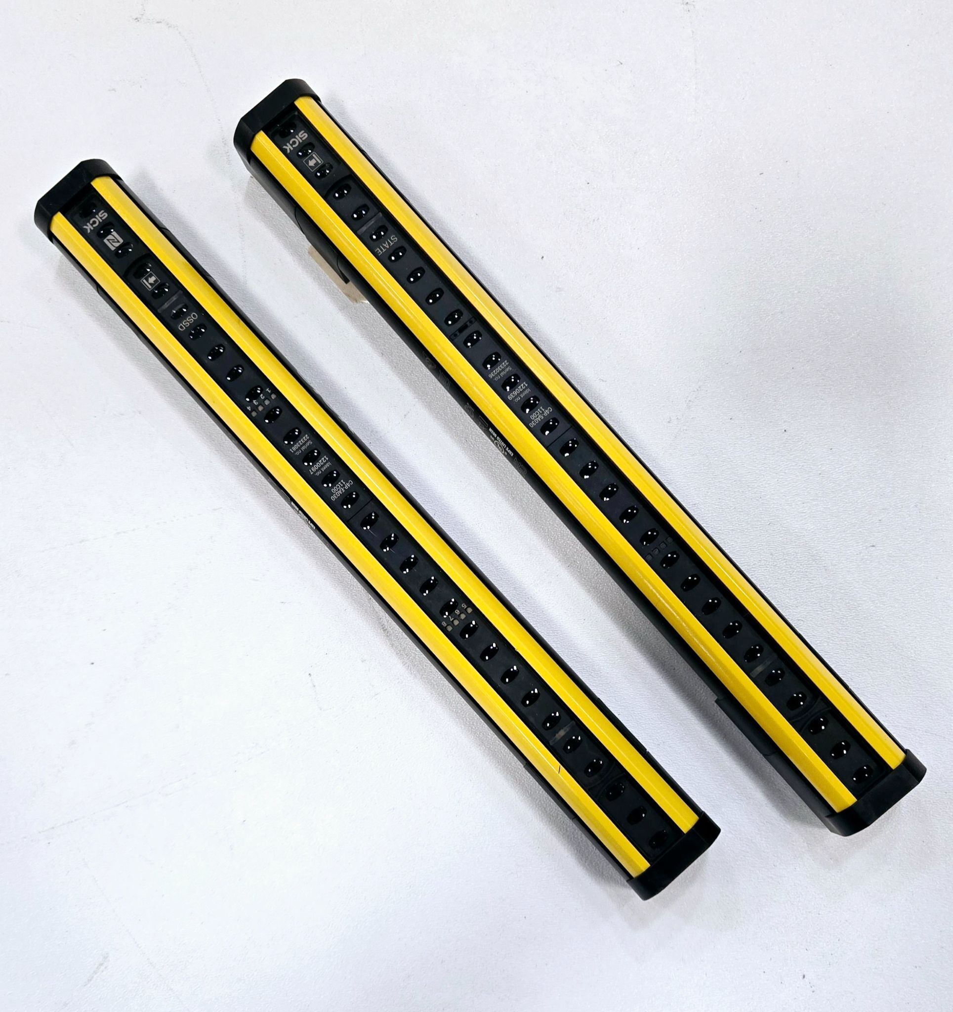 SICK C4P-EA03011C00/C4P-SA03011C00 DETEC SAFETY LIGHT CURTAINS 0