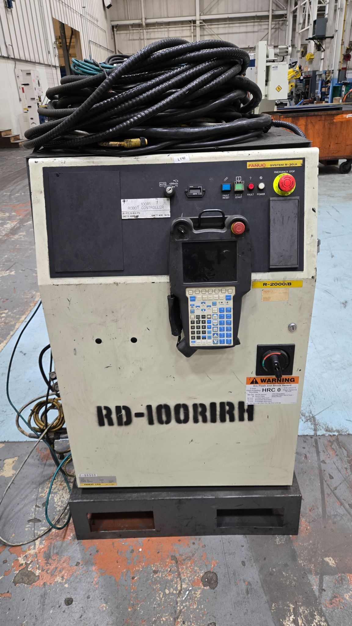FANUC Robot R‑2000iB/210F Complete w/ R‑30iA Controller USED 7