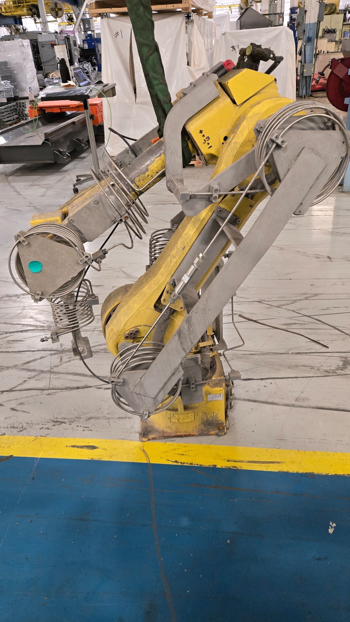 FANUC M‑16iB/20 Complete w/ R‑J3iB Controller USED 2