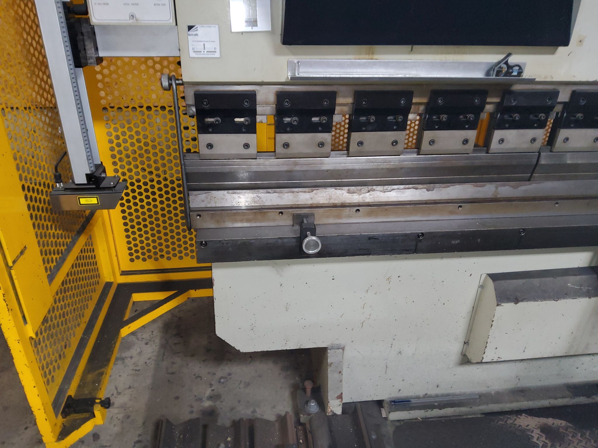 U.S. INDUSTRIAL MACHINERY 155 TON X 12' CNC BRAKE PRESS 4
