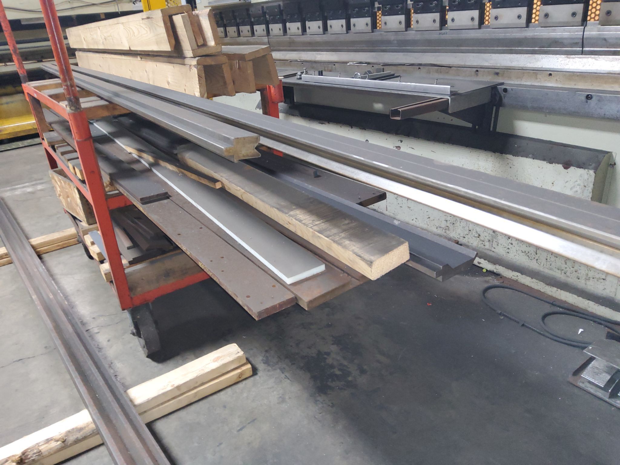 U.S. INDUSTRIAL MACHINERY 155 TON X 12' CNC BRAKE PRESS 13