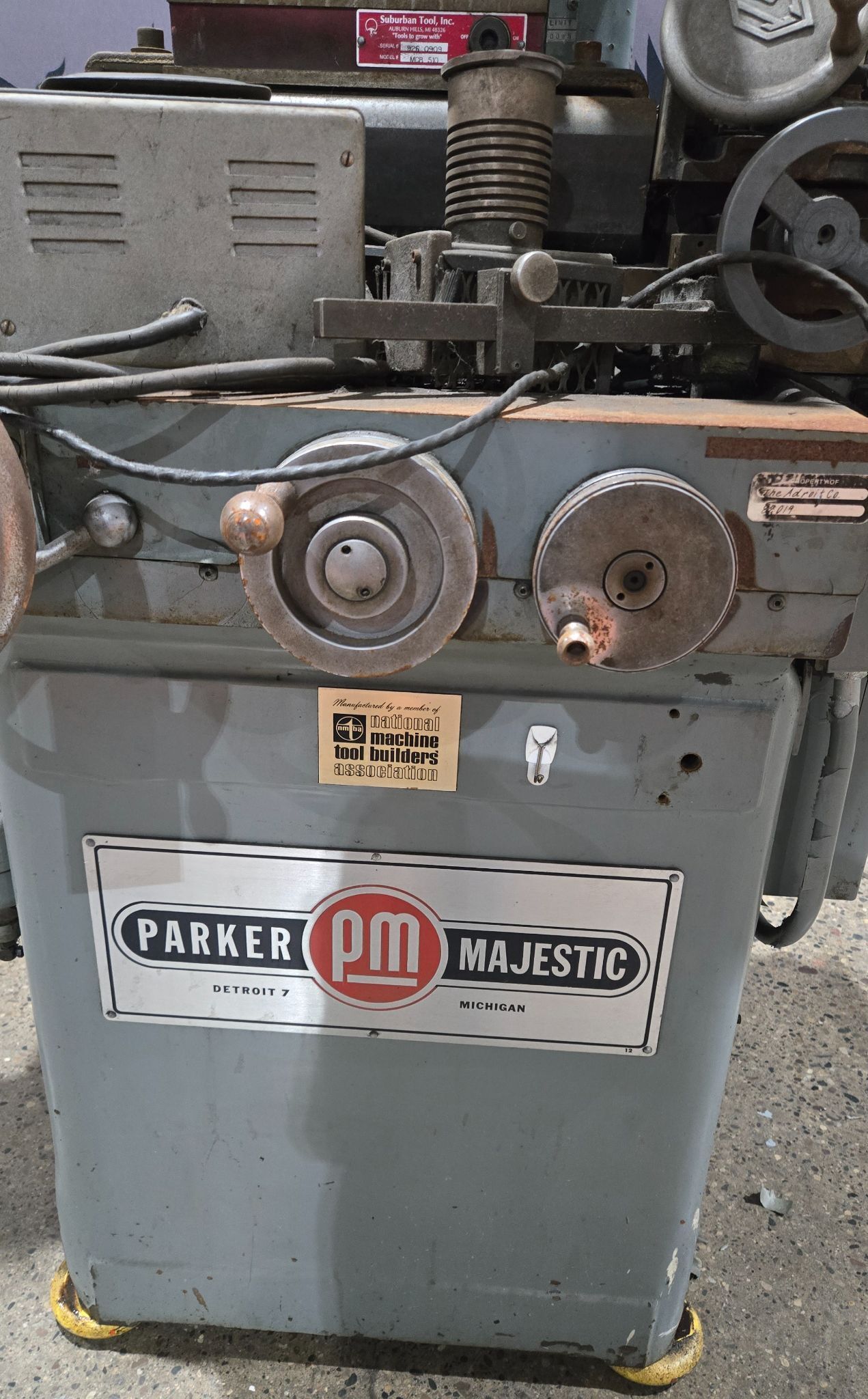 PARKER MAJESTIC 129-6 SURFACE GRINDER 230/460 MOTOR SPINDLE 1209-6 USED 1