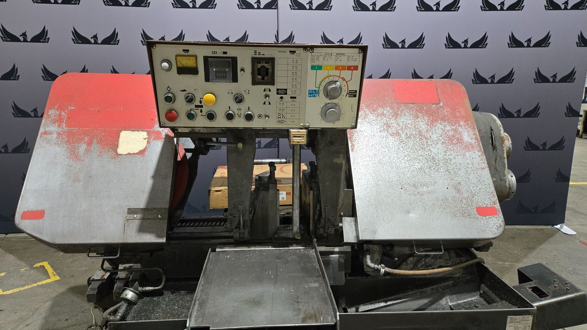 AMADA HA-400 HORIZONTAL BANDSAW USED 3