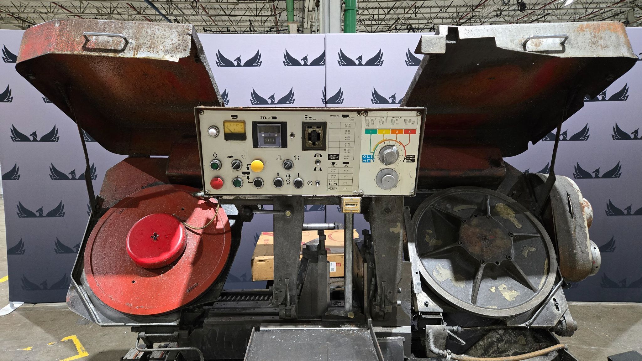 AMADA HA-400 HORIZONTAL BANDSAW USED 4